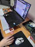 雷蛇（Razer）巴塞利斯蛇V3专业版无线鼠标  人体工学设计 RGB幻彩灯效鼠标 吃鸡/LOL/CS GO游戏 白色 实拍图