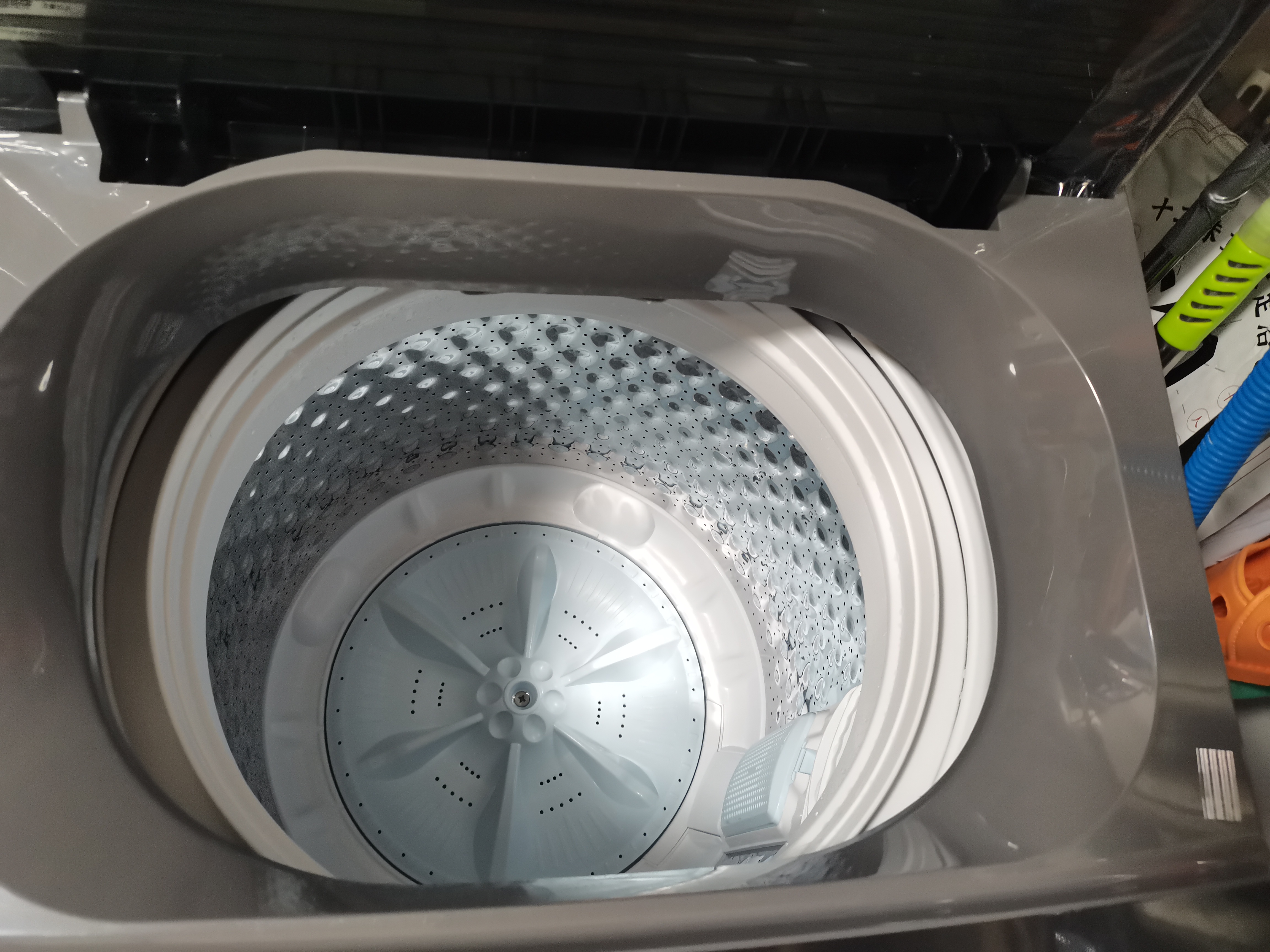 美的（Midea）免清洗波轮洗衣机全自动7公斤小型家用 一级能效MB70V56B新风换气 以旧换新 补贴 自营 实拍图
