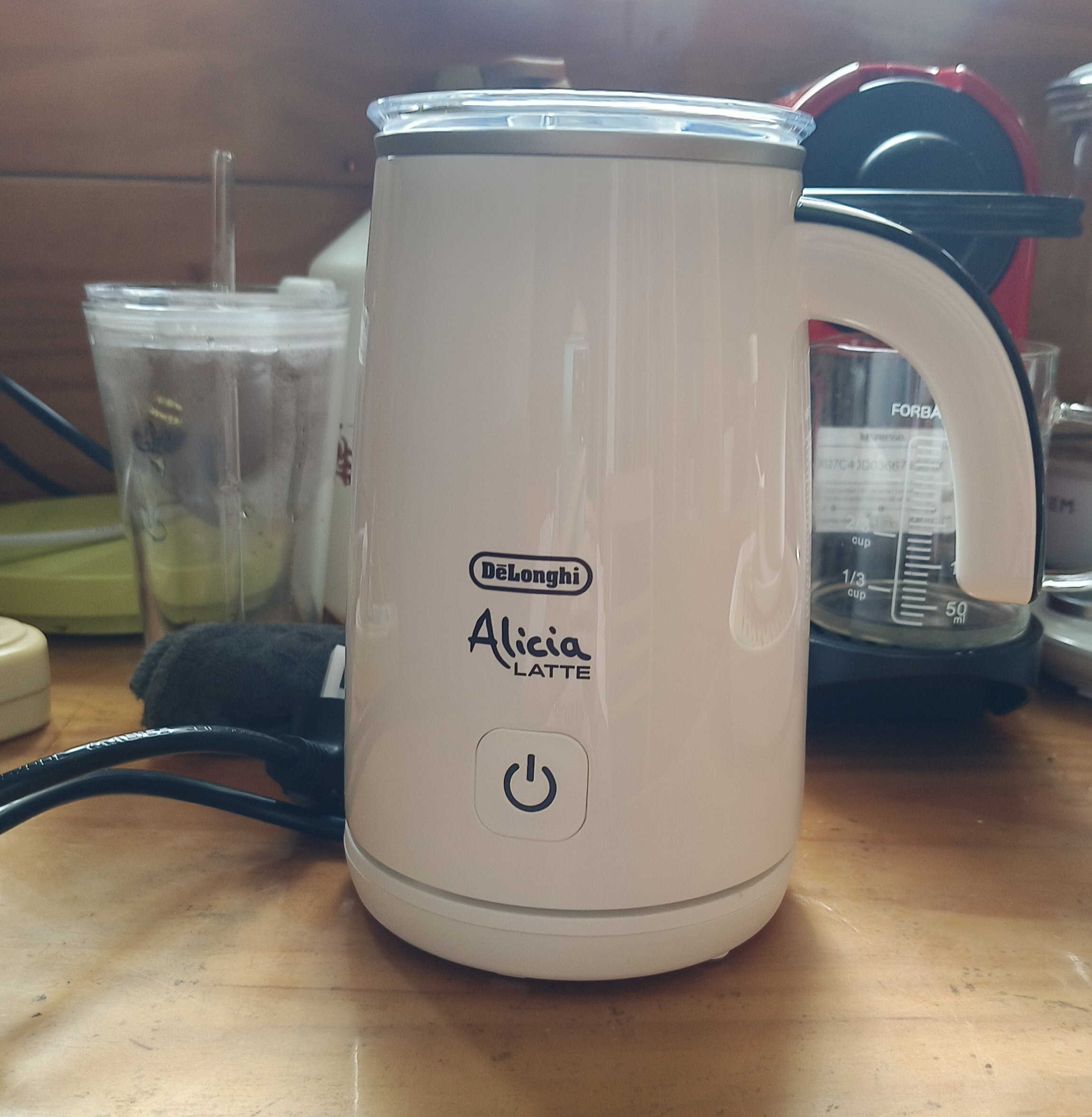 德龙(Delonghi) EMF2.W全自动奶泡机家用 冷热两用 打奶泡机 磁旋发泡技术 轻音打发  实拍图