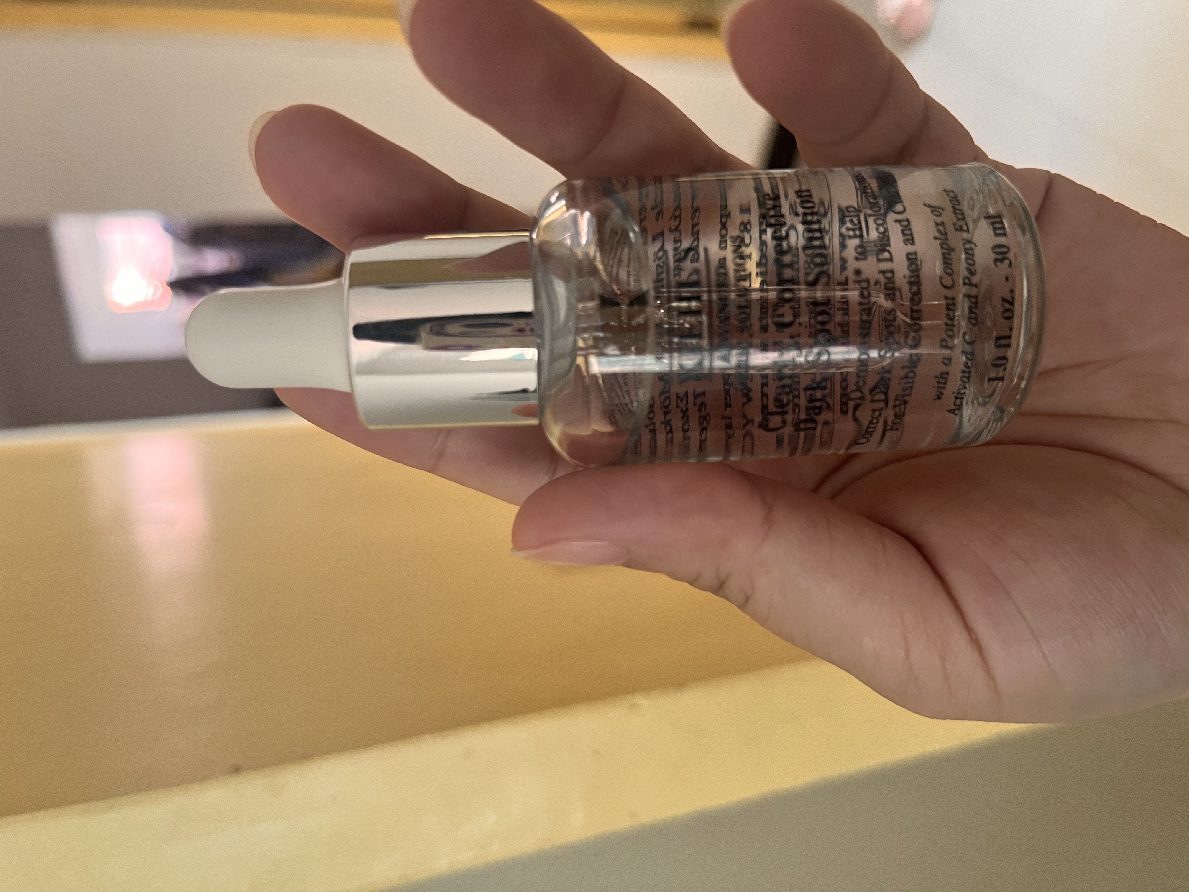 科颜氏（Kiehl's）安白瓶淡斑精华液30ml 美白紧致VC护肤品礼盒生日送女朋友礼物 实拍图