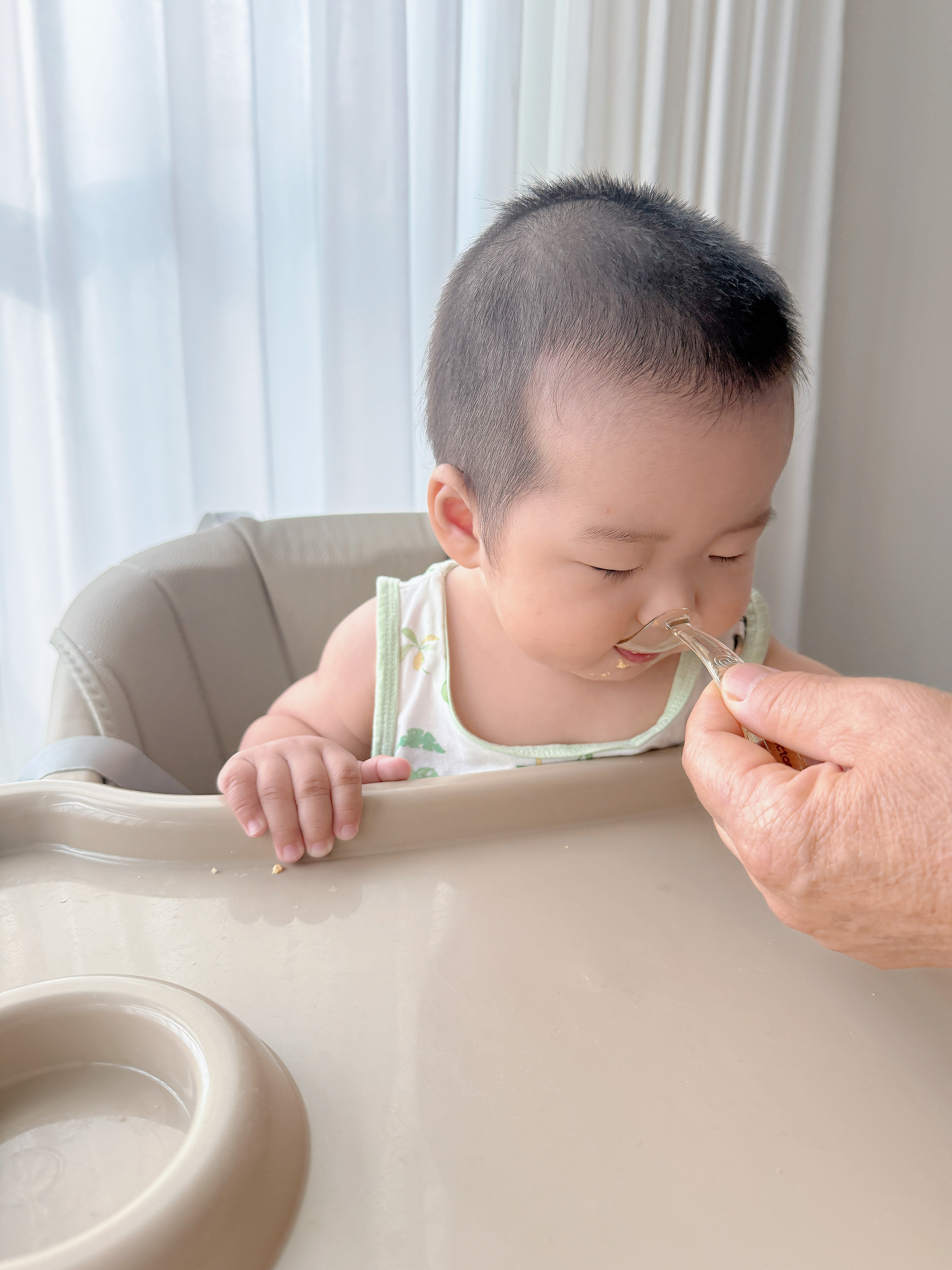 马博士婴儿勺子宝宝自主进食学吃饭训练勺婴儿童餐具弯头辅食勺2个装 实拍图