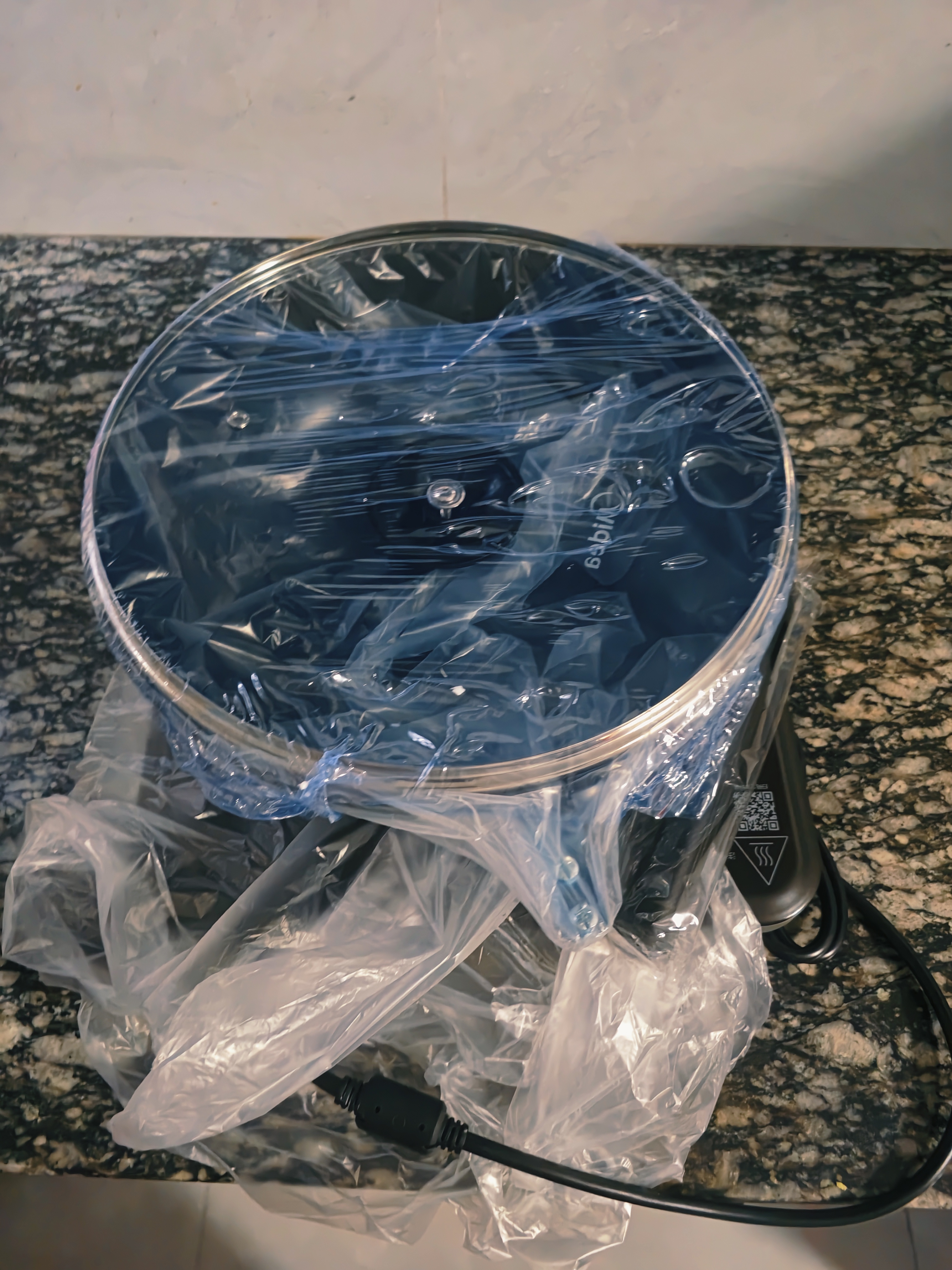 美的（Midea）家用电磁炉电陶炉电池炉2200W大功率猛火新型电磁灶晶瓷面板爆炒炒菜火锅炉2026新品MC-E22B210 实拍图