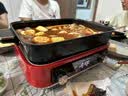 摩飞电器（Morphyrichards）多功能锅四代料理锅鸳鸯电热火锅专用烤鱼家用分体6L大容量涮烤肉盘蒸煮煎炒一体围炉煮茶器MR9288 英伦红标配（带深煮锅+蒸格+牛扒盘）6L 实拍图