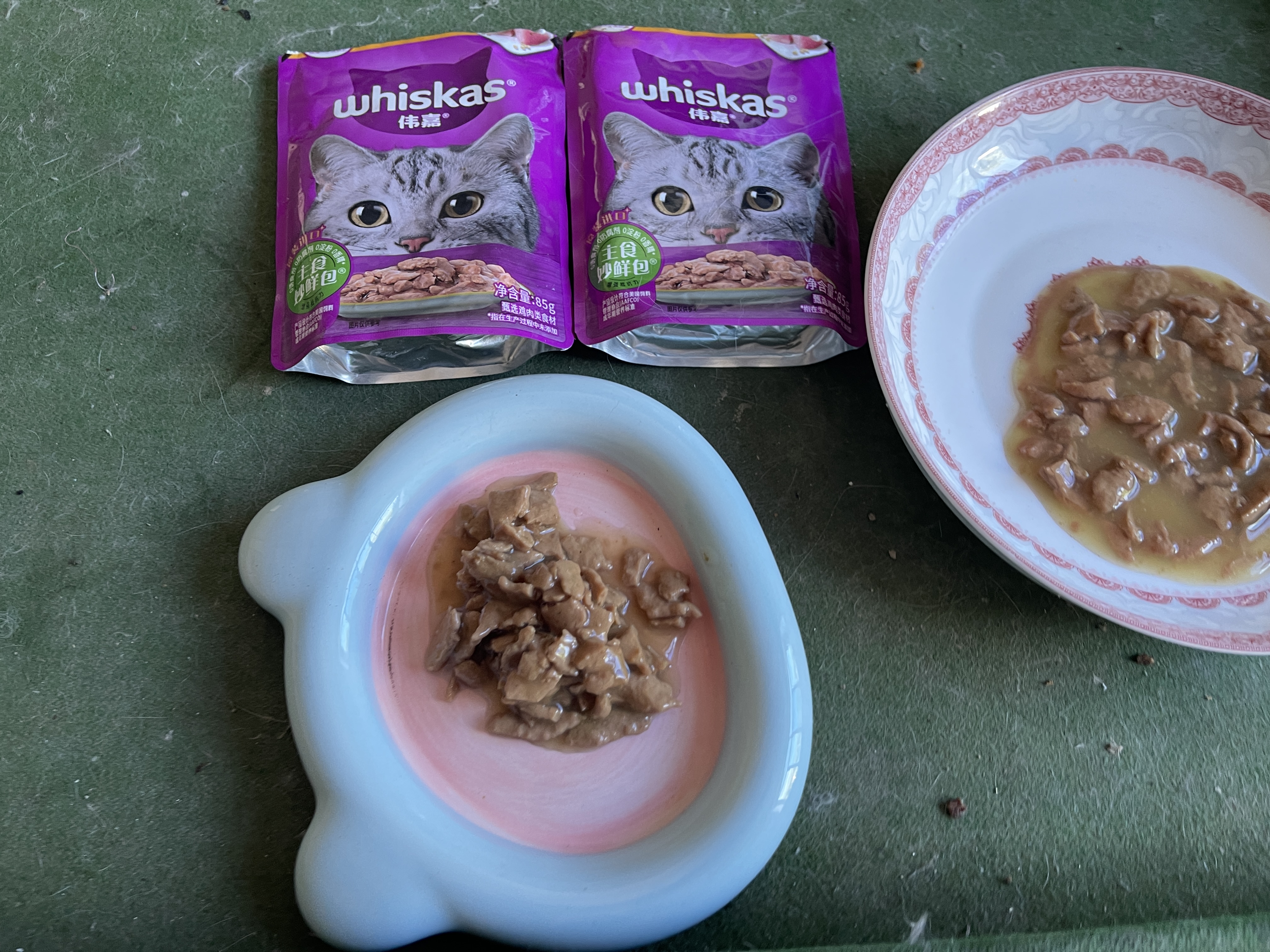 伟嘉主食猫罐头软包 猫主食餐包湿粮 进口成猫妙鲜包85g*12鸡肉味 实拍图