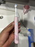 飞利浦（PHILIPS）儿童电动牙刷  萌牙定制专属设计2档模式 儿童定制专属刷头*2 生日/儿童/学生礼物HX2432/02 粉色 实拍图