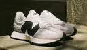 NEW BALANCE秋季男女同款情侣运动复古厚底米白色休闲鞋327系列MS327FE 42 实拍图