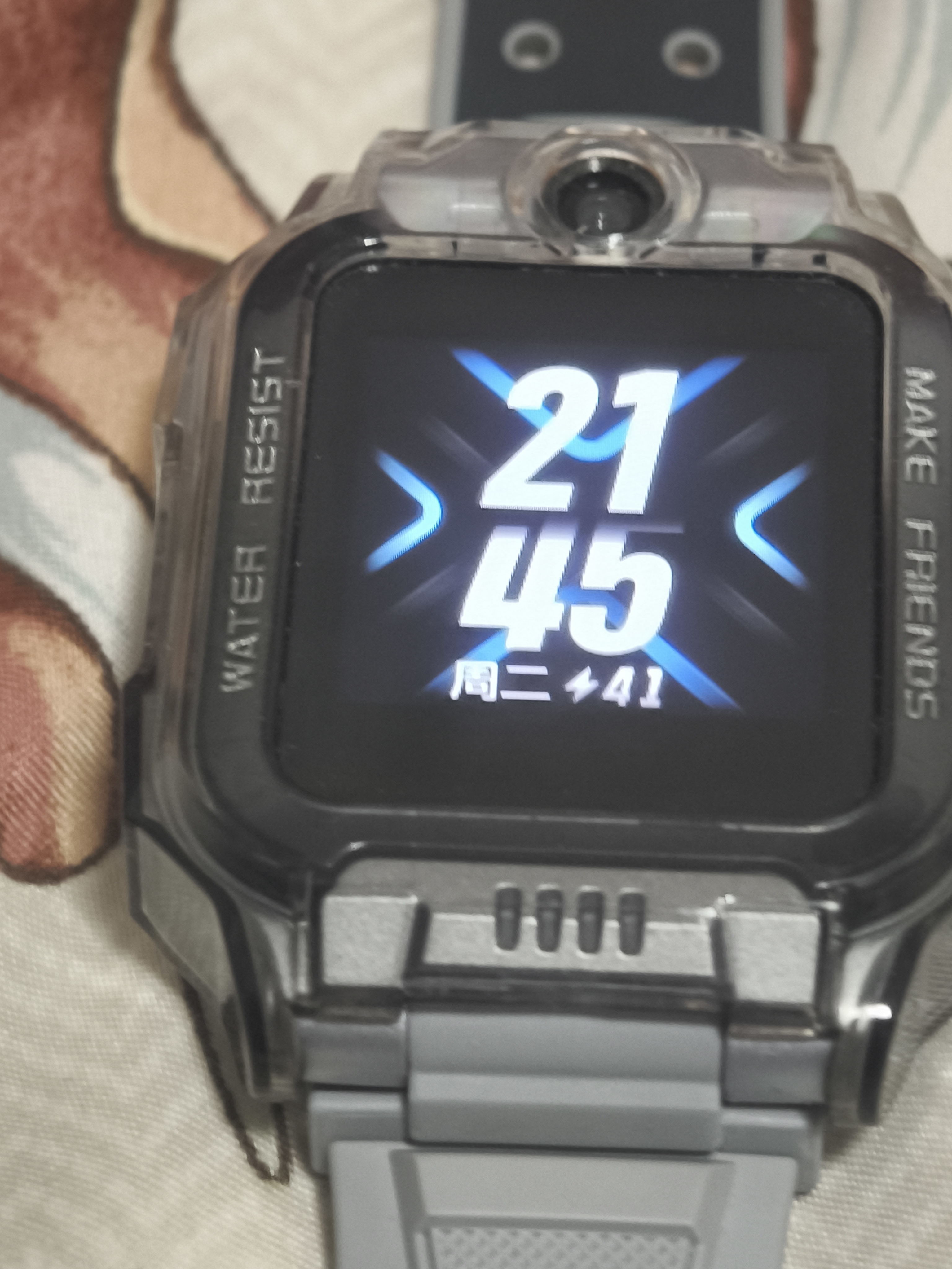 小天才儿童电话手表Z6Pro少年版陨石灰楼层定位防水GPS学生智能手表4G视频拍照双摄男女表 实拍图