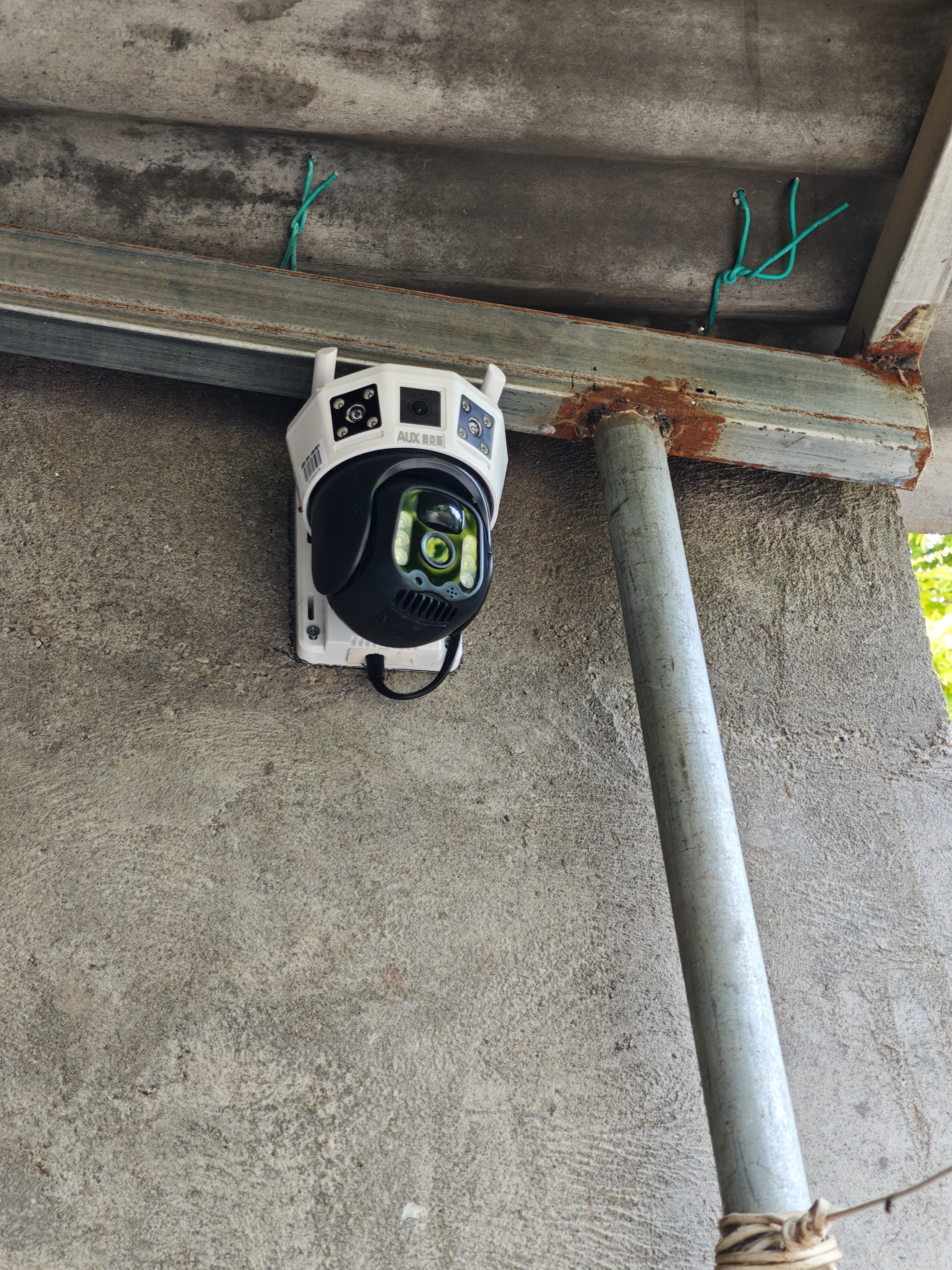 奥克斯4g太阳能摄像头室外无电无网终身免费流量免插电手机远程高清监控器家用户外360度无死角全景夜视 实拍图