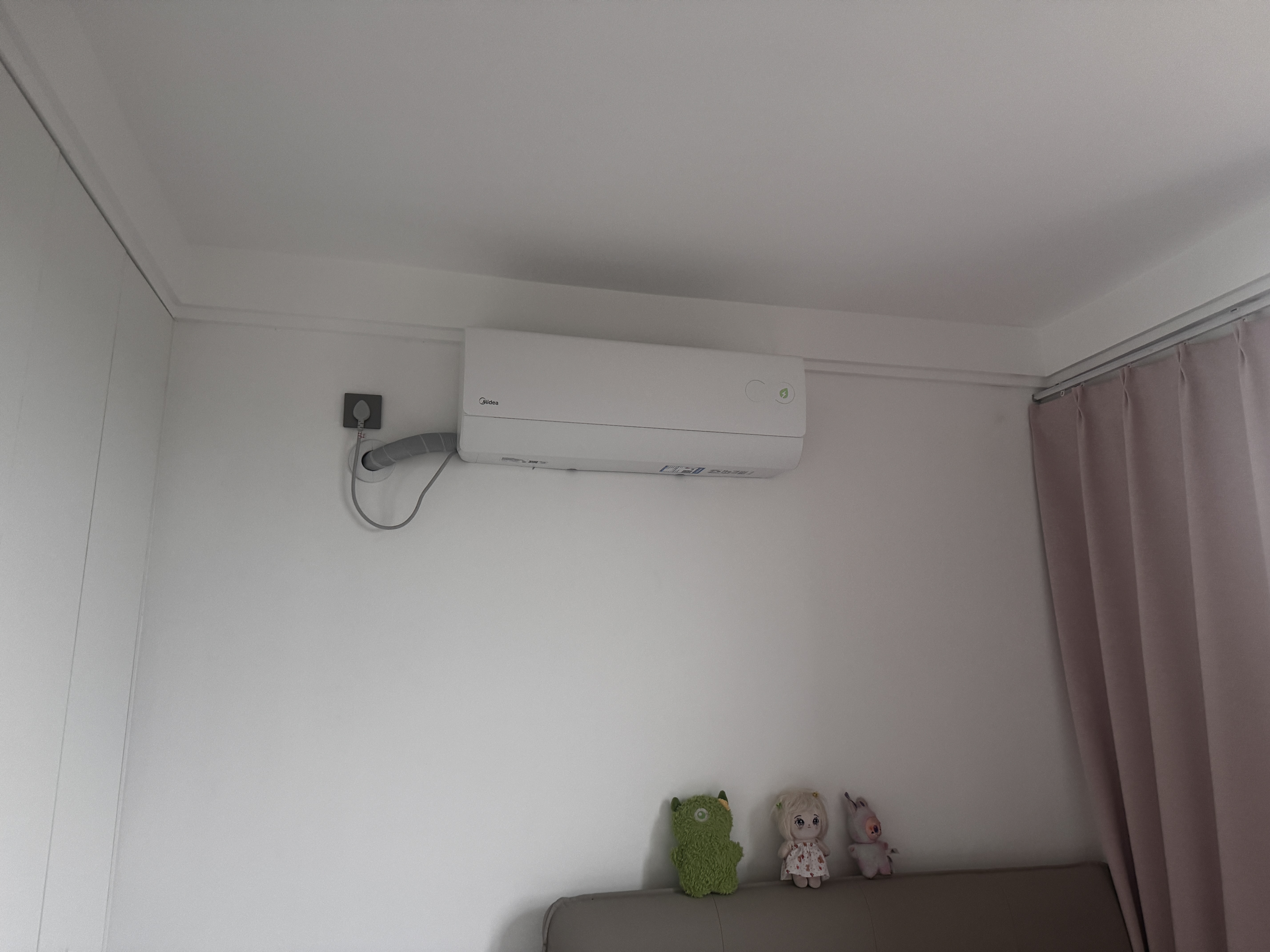 美的（Midea）酷省电二代挂机智行柜机空调套装三室一厅一室二室四室新一级能效智行三代自清洁空调套装 【3匹柜机】大三室一厅 1.5挂*3【酷省电二代】 实拍图