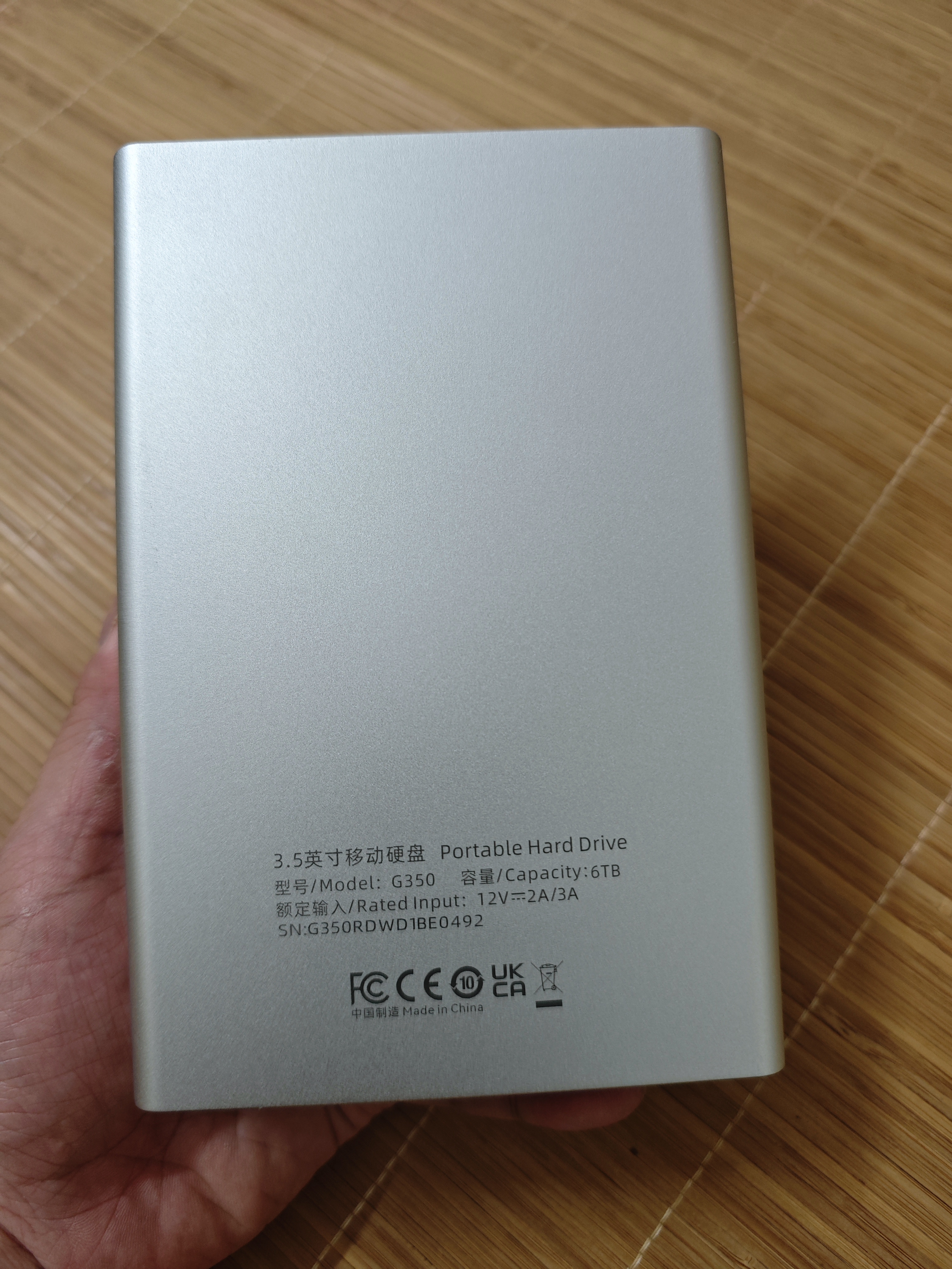 忆捷（EAGET）6TB 移动硬盘桌面式存储Type-C3.2高速大容量存储 3.5英寸 实拍图