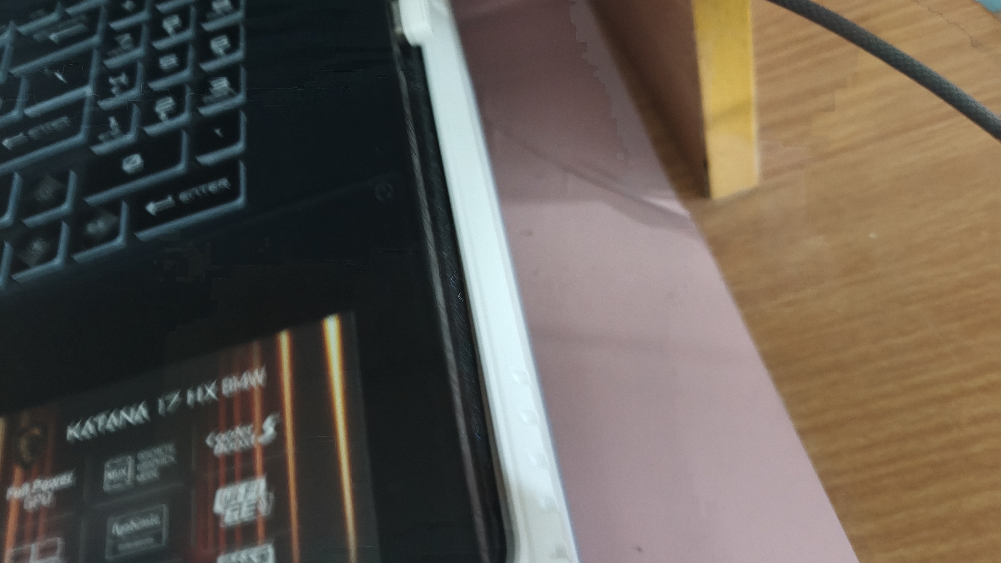 嗷嗷叫的老马压风式笔记本散热底座老马五代笔记本电脑散热器支架静音降噪风扇游戏本散热防尘涡轮压风水冷效果 冰星版+3800转 实拍图