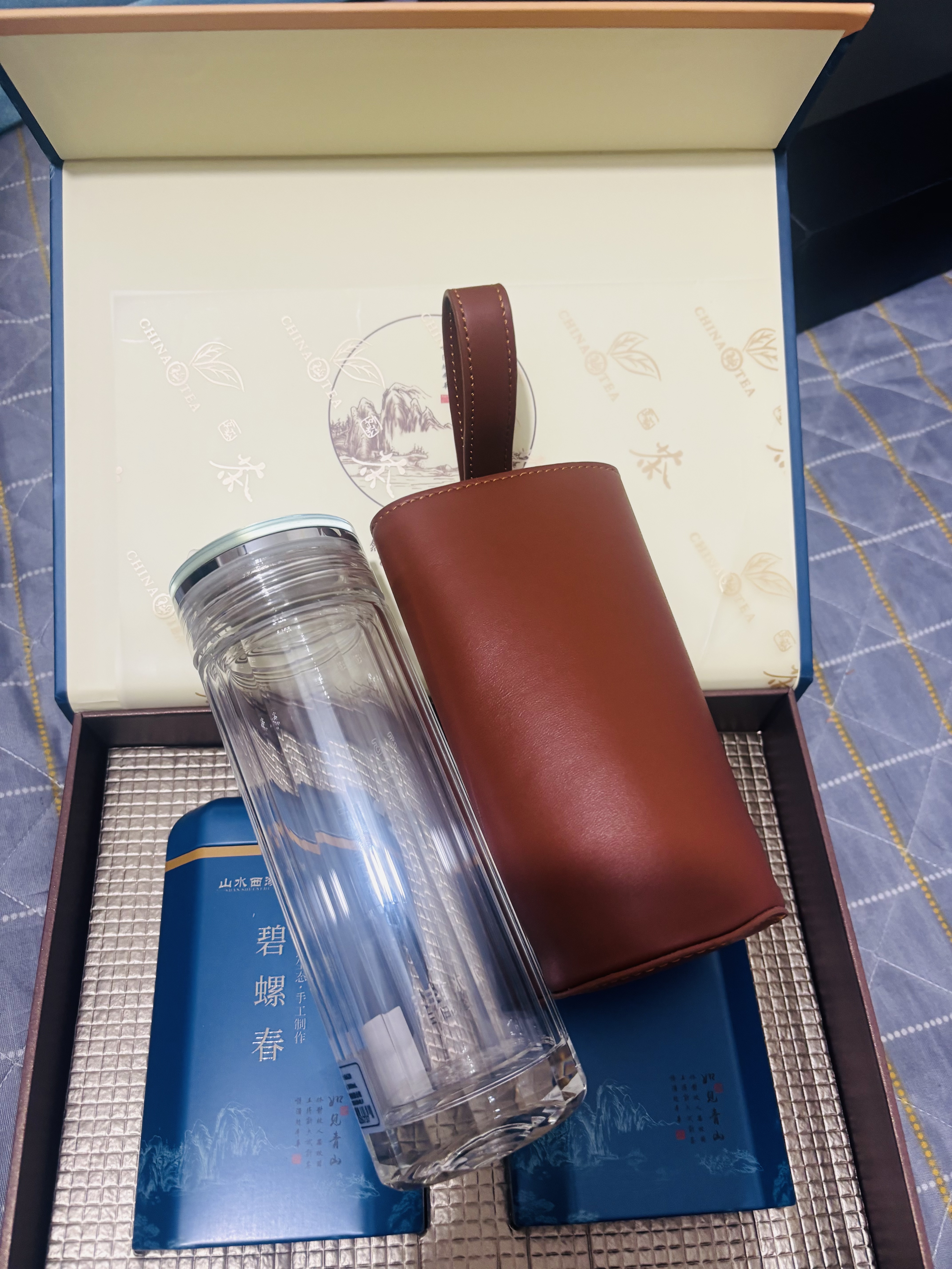 山水西湖绿茶碧螺春特级250g2026新茶明前苏州头采茶叶礼盒装春茶送礼领导 实拍图