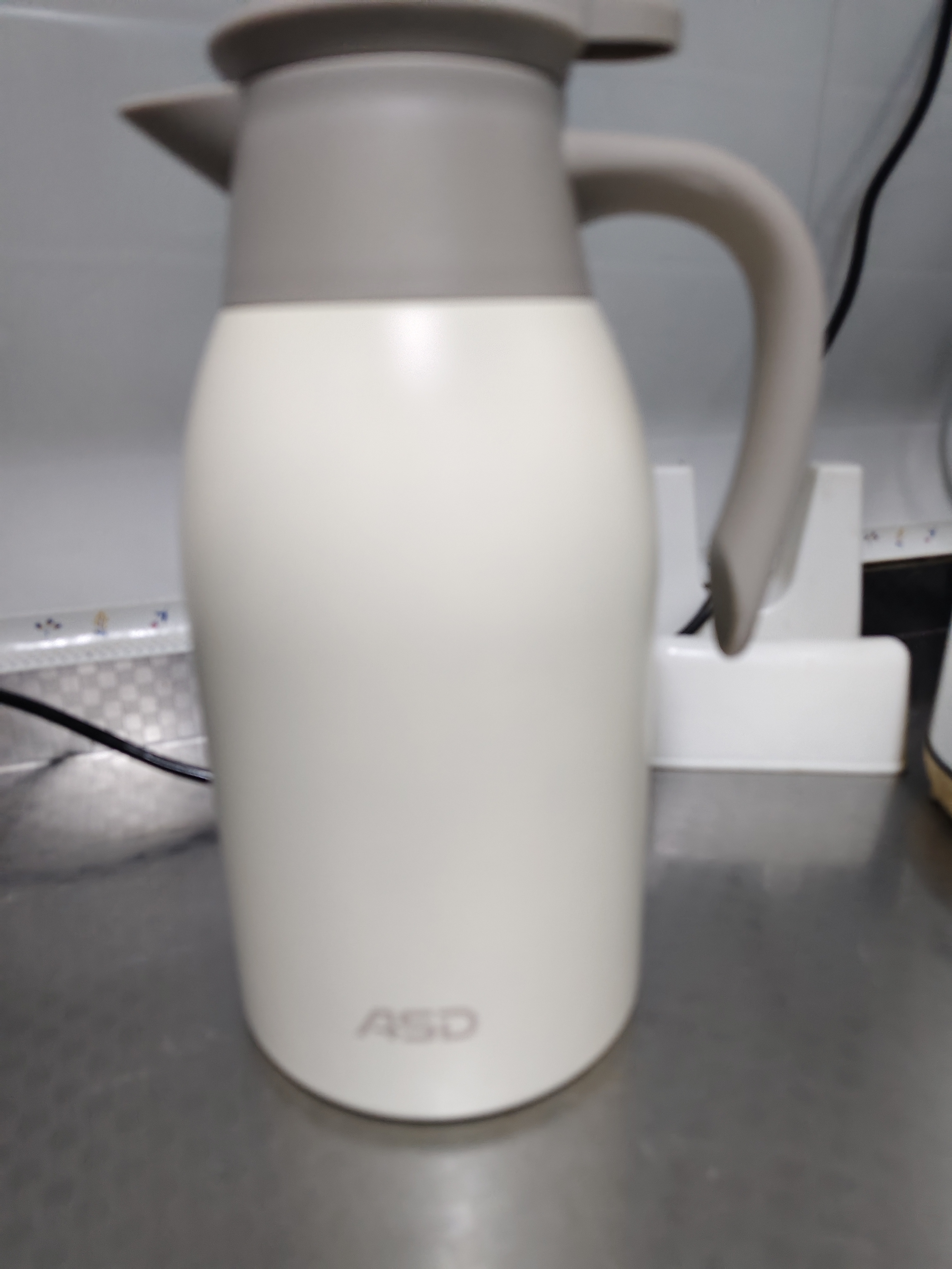 爱仕达保温壶大容量家用暖水壶保温瓶304不锈钢2L热水壶RWS20P4WG-OW 实拍图