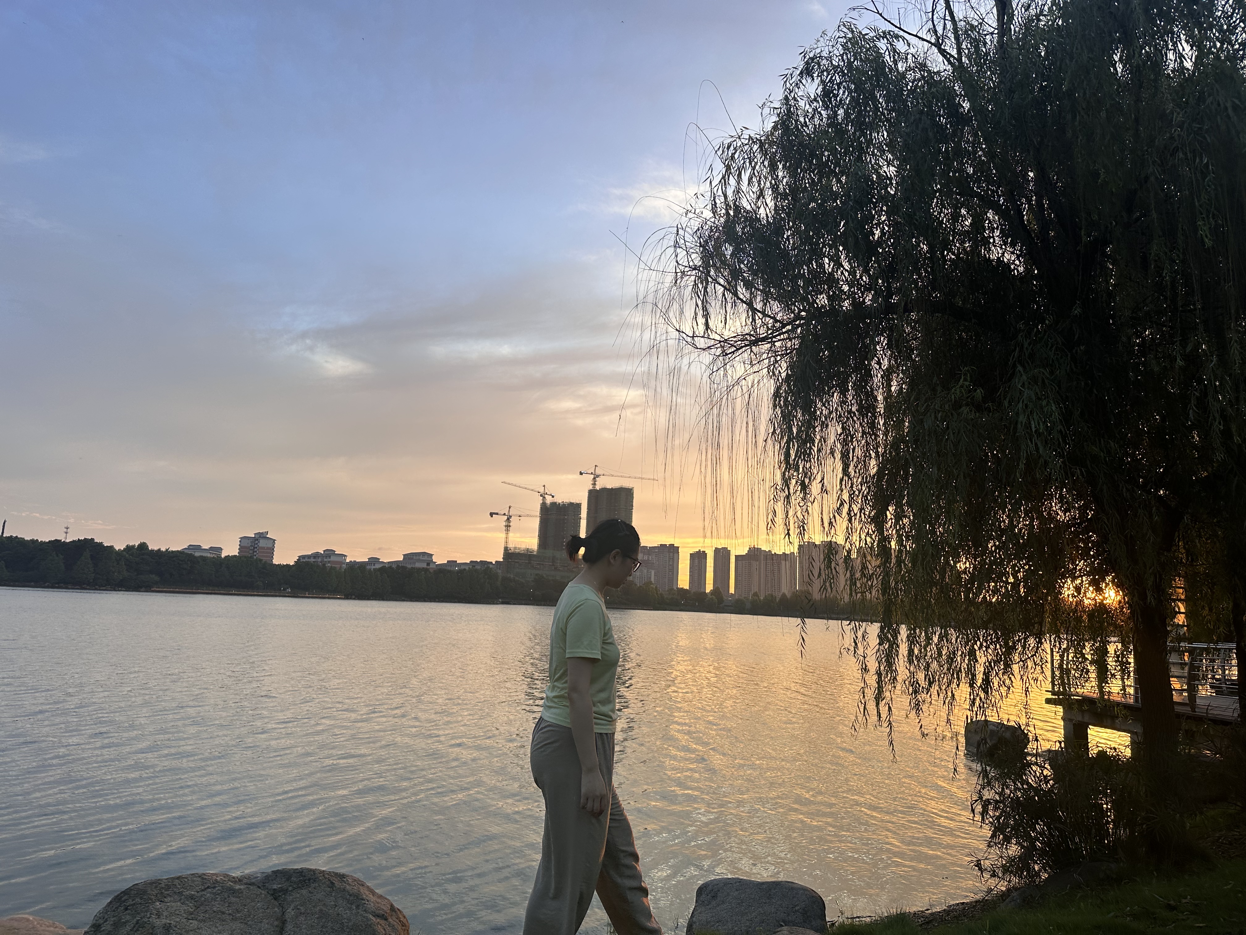 优衣库麻混纺舒适长裤/常规款女装/休闲裤26春夏新款482246 65 宝蓝色 XL 实拍图