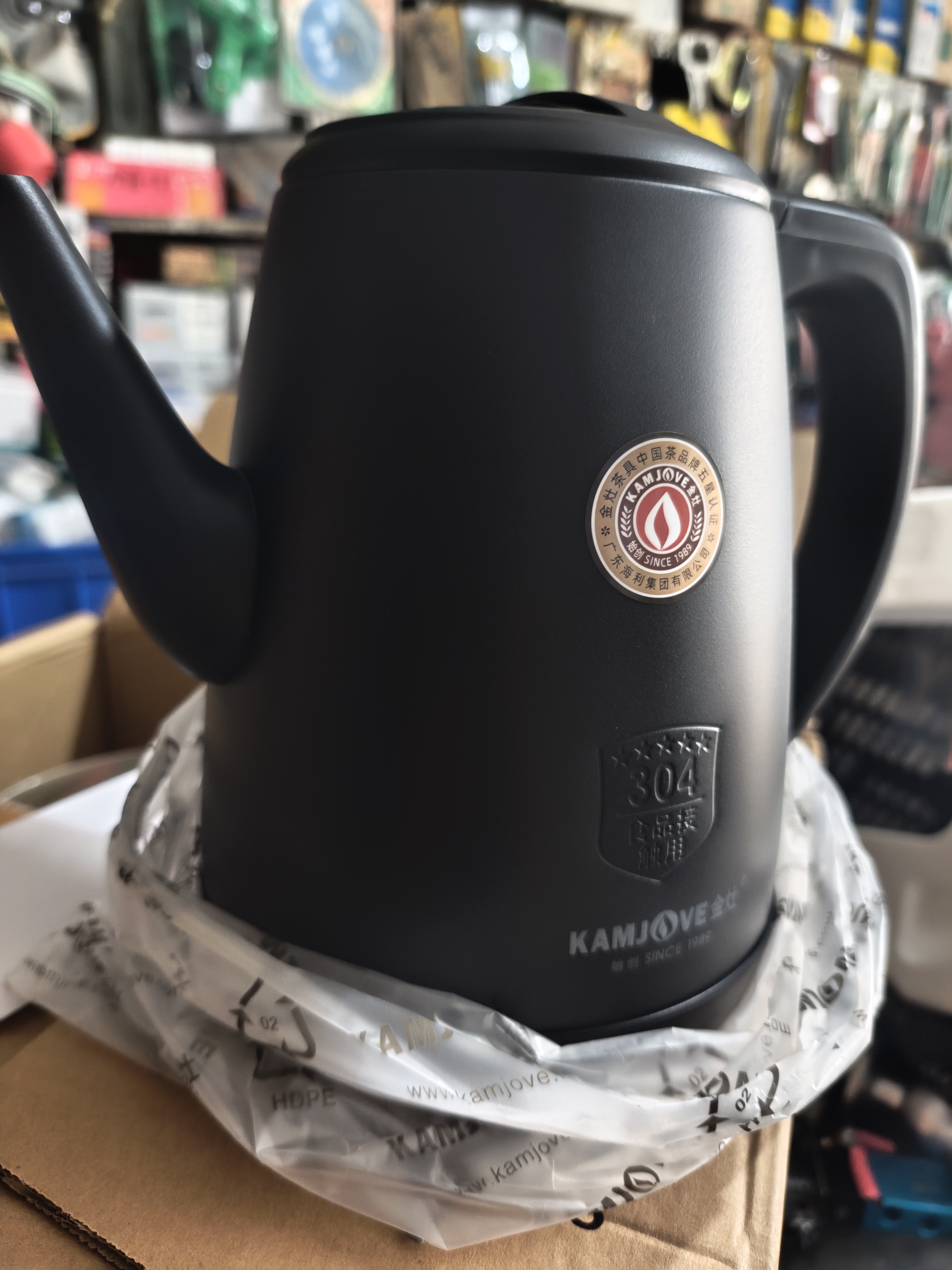 金灶（KAMJOVE）电热水壶电水壶 茶具烧水壶电茶壶1.7L 大容量304不锈钢 煮水壶T-65B 实拍图