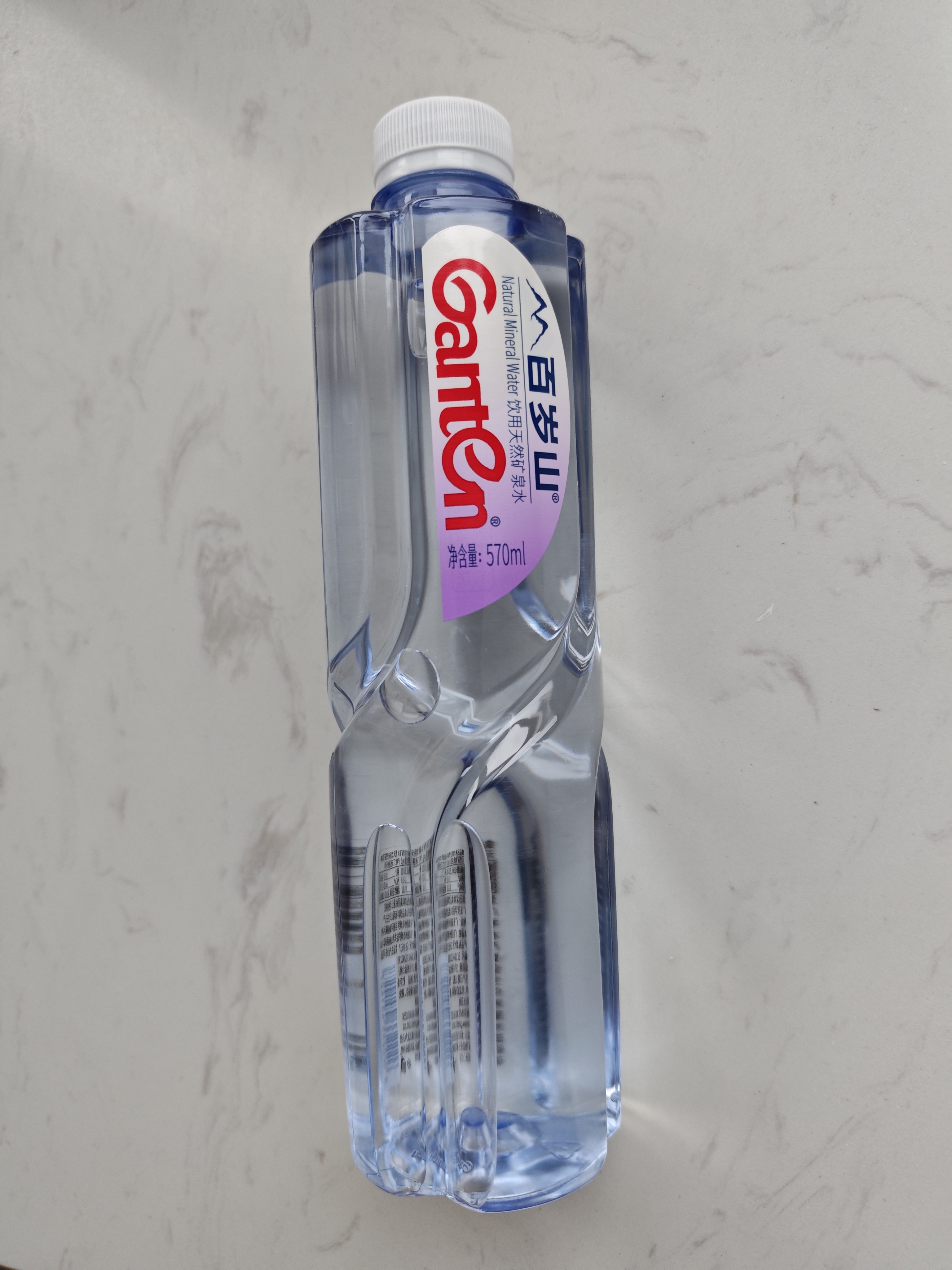 景田 百岁山 天然矿泉水 570ml*24瓶 整箱装 会议办公 家庭健康饮用水 实拍图