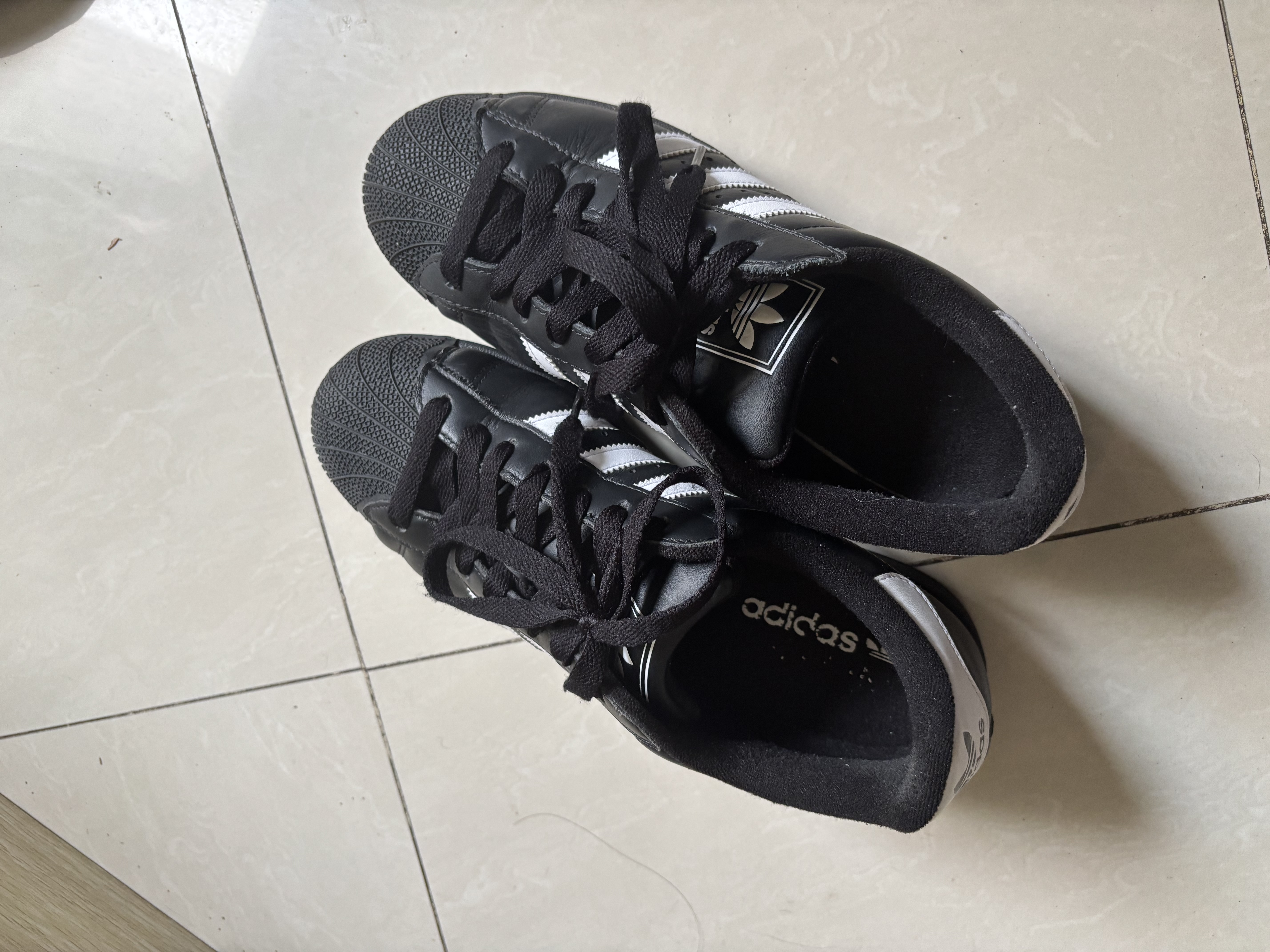 阿迪达斯（adidas）adidas三叶草贝壳头SUPERSTARII男女休闲鞋 JI0079 42.5码 实拍图