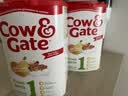 牛栏（Cow&Gate）[入会积分券]英国牛栏原装进口婴幼儿配方奶粉800g 1段【4罐】 实拍图