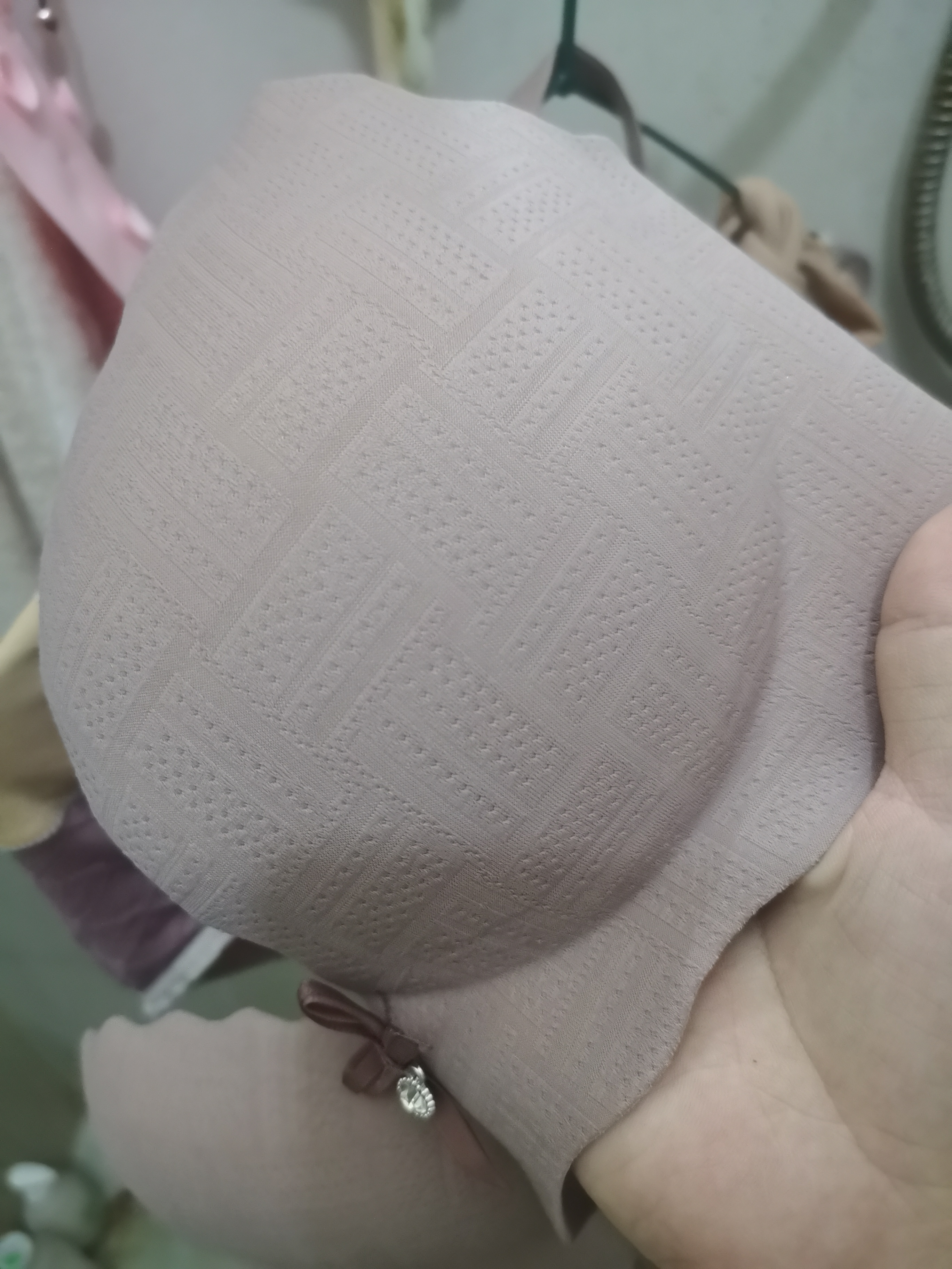 欧诗倩无痕内衣女小胸聚拢加厚美背胸罩收副乳调整型显大无钢圈文胸罩 豆沙色（单件） L 36/80(AB通杯厚约3CM) 实拍图