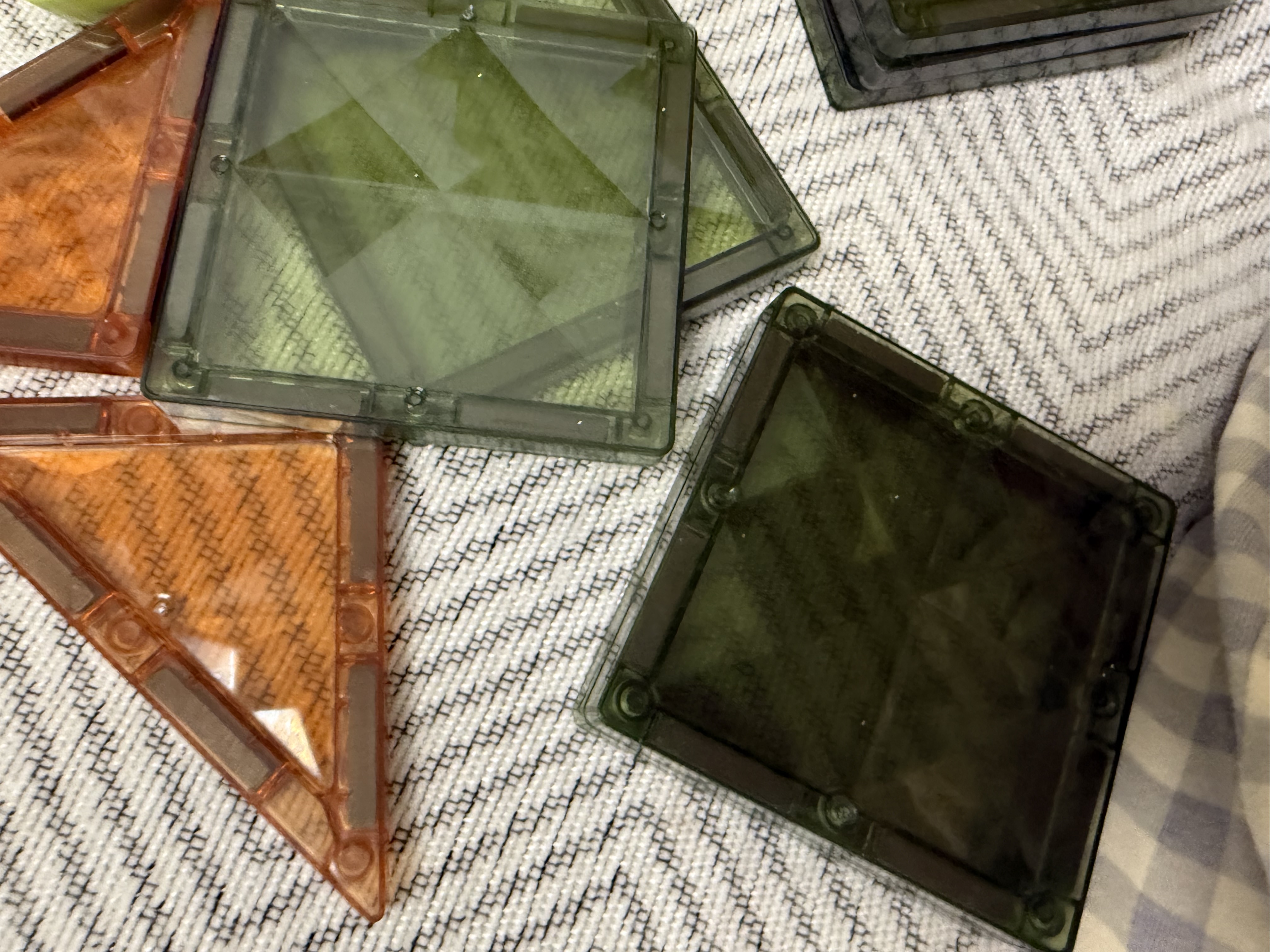 尚韵钻面彩窗磁力片儿童玩具男孩3-6岁磁力积木益智玩具1-3岁生日礼物 实拍图