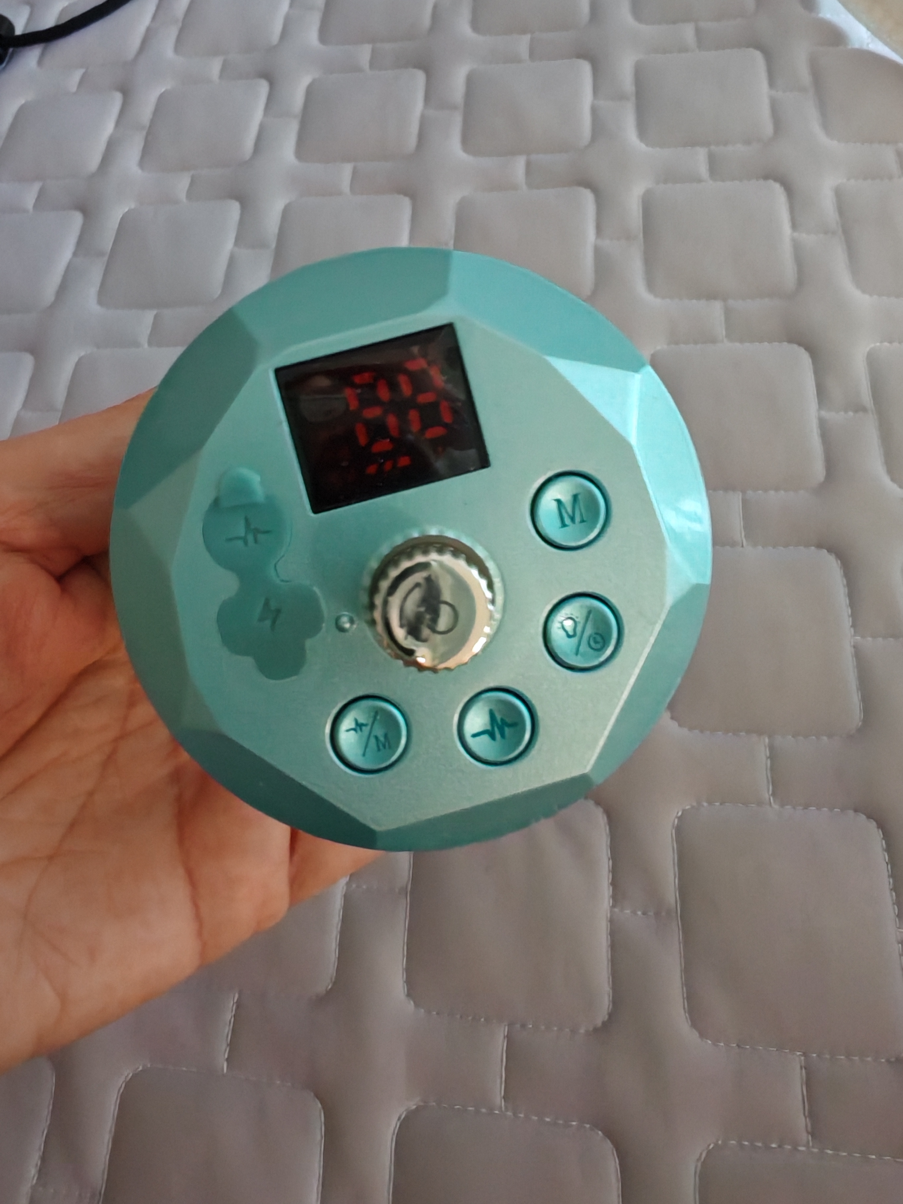 康仕坦小蛮腰99档电动经络刷按摩器揉腹仪全身通用多功能加热震动微电流肚子揉腹仪按摩刷  礼盒送礼推荐 【奢华款】99档经络刷+电极片 +2瓶体验精油 实拍图