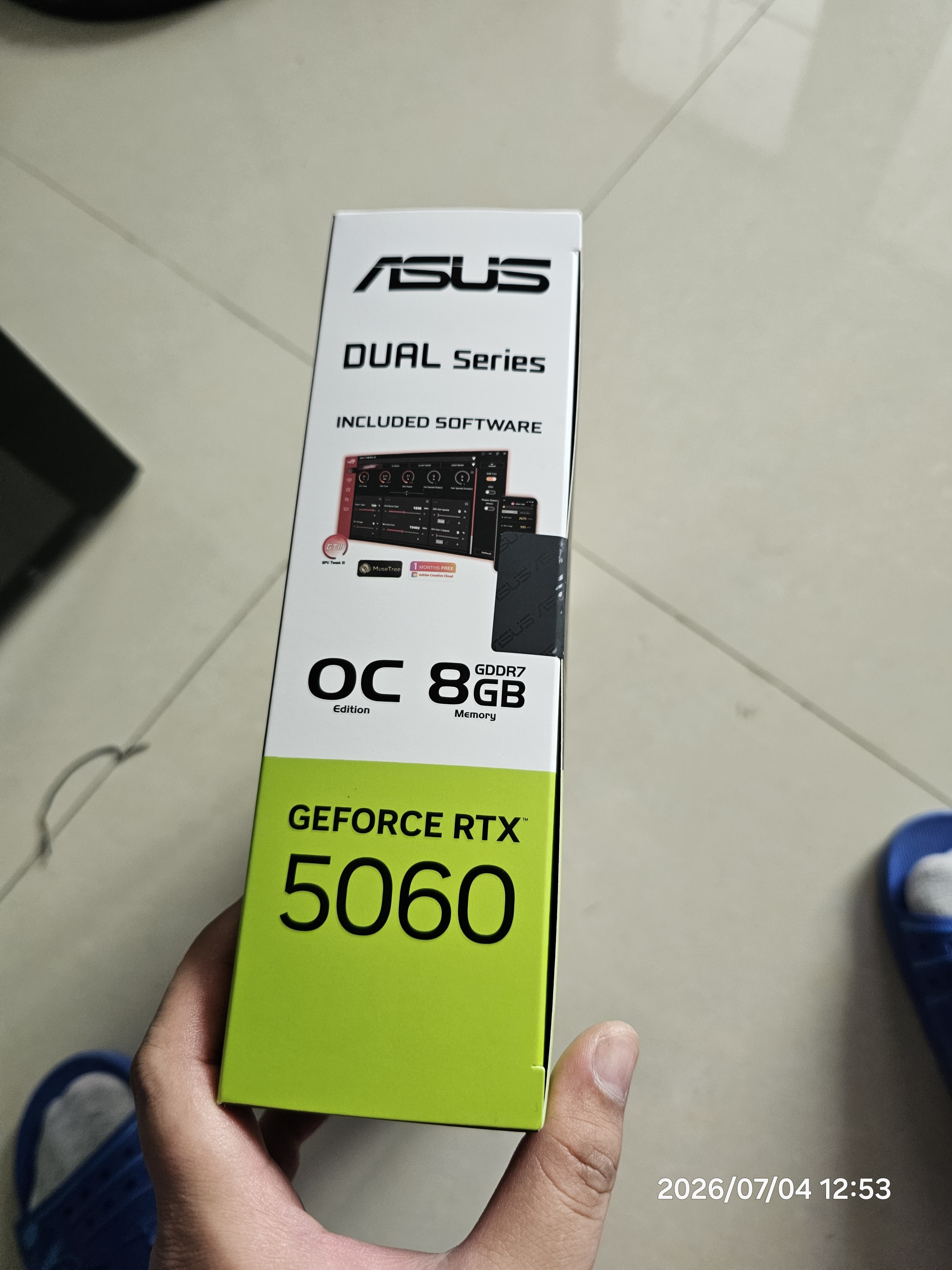 华硕（ASUS）DUAL GeForce RTX 5060 O8G 电竞游戏显卡 实拍图