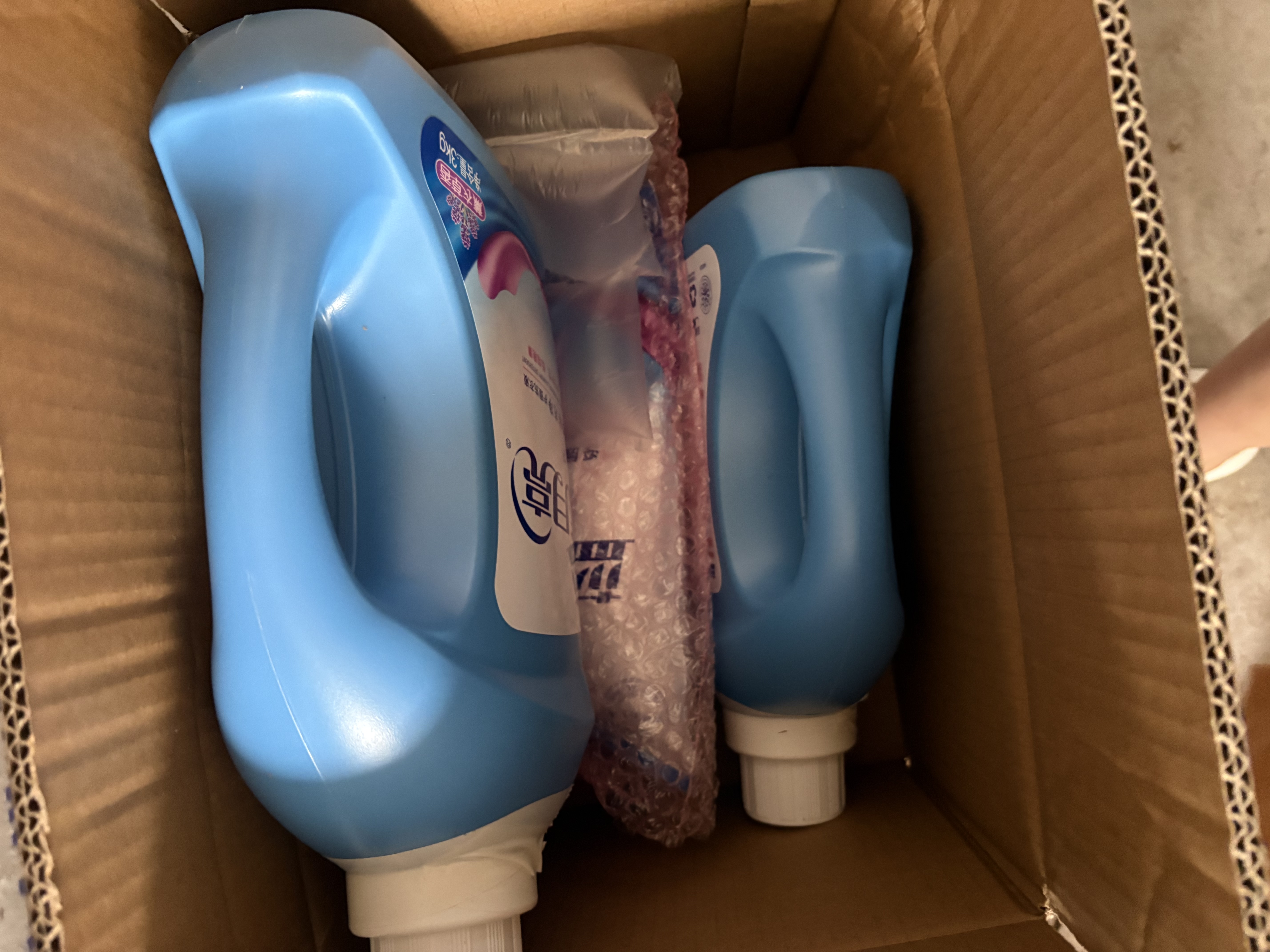 蓝月亮洗衣液 深层洁净 易过水 强效去污 机洗手洗可用 【12斤瓶袋】3kg+2kg+1kg袋 实拍图