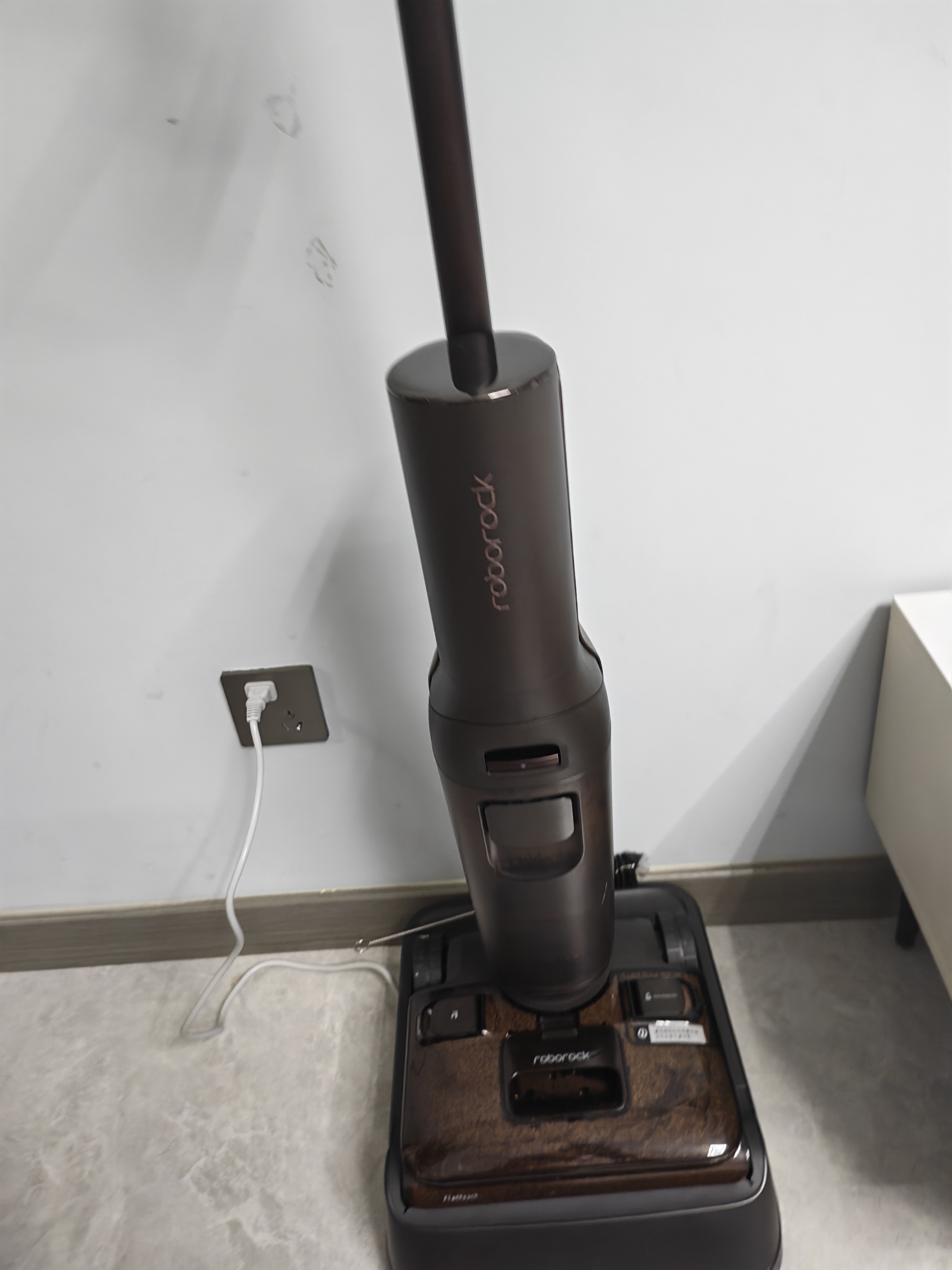 石头A30 Pro2.0洗地机【AI全向助力】25kPa吸力95℃除菌自动清洗吸拖一体扫地机器人 实拍图