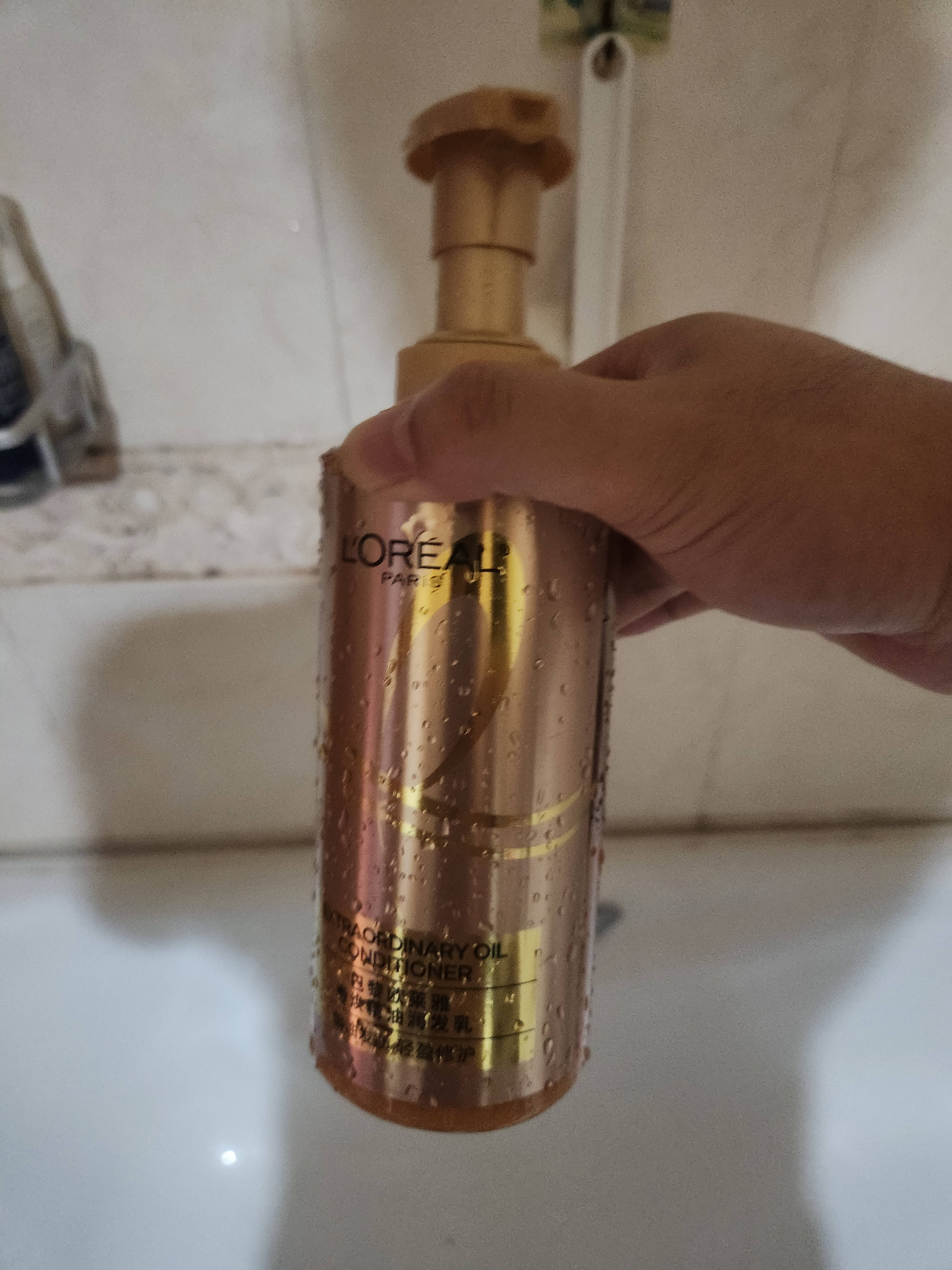 欧莱雅大金瓶洗发水护发素柔顺顺滑改善毛躁发洗发露洗护套装440ml*2 实拍图