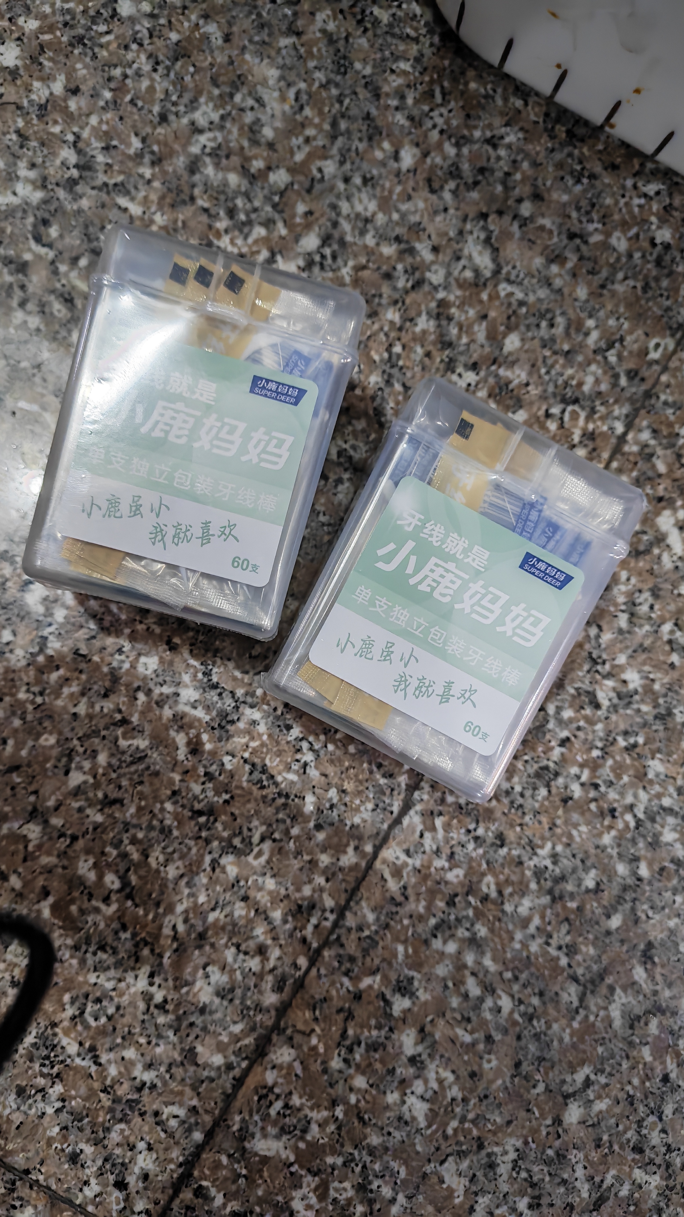 小鹿妈妈 牙线棒单支便携独立包装超细牙线棒牙线盒家庭装餐厅牙签 240支 实拍图