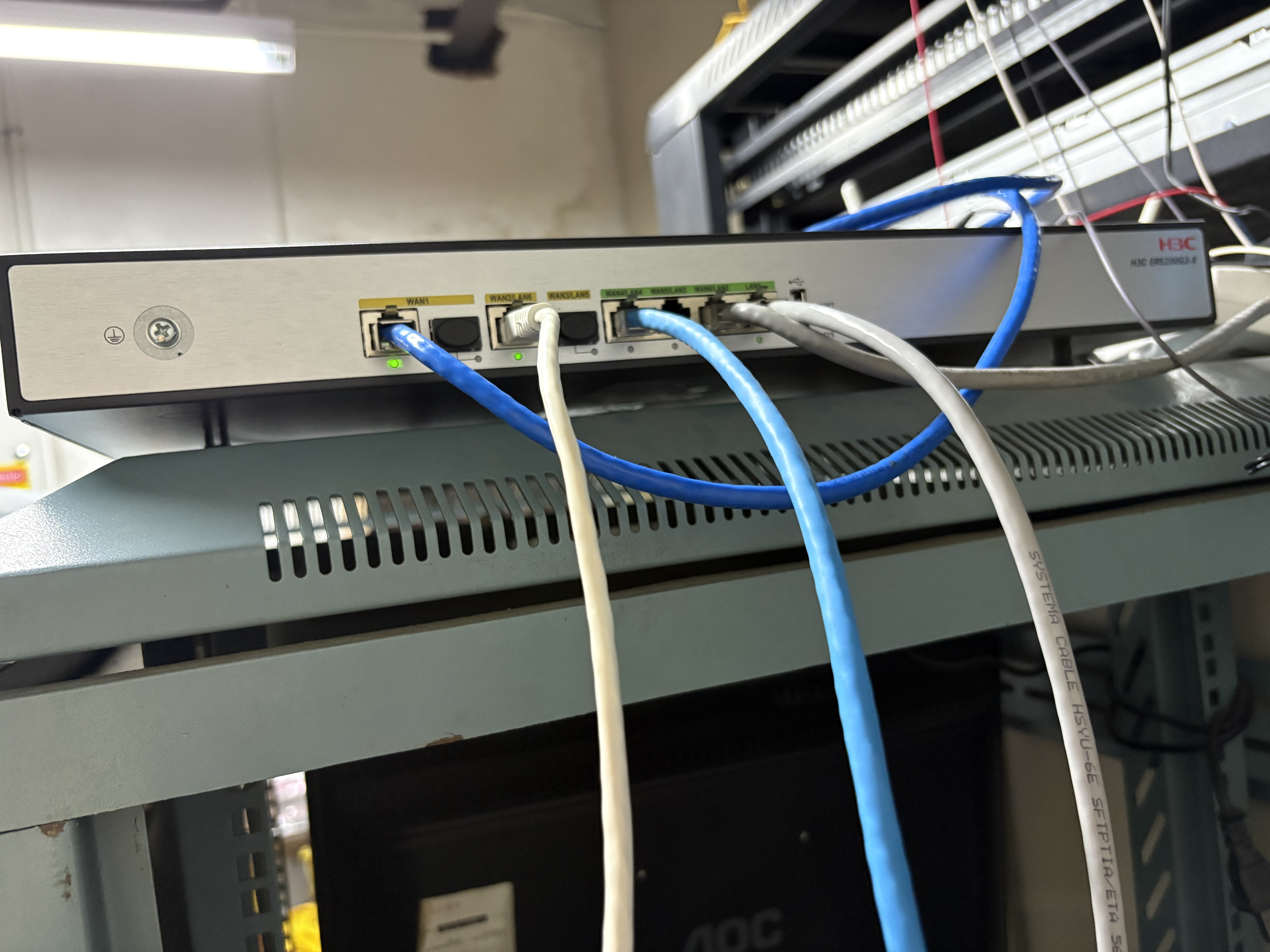 华三（H3C）ER5200G3-X 多WAN/1*SFP+4LAN千兆企业级有线路由器 带机量300-400 多运营商接入/千兆带宽 实拍图