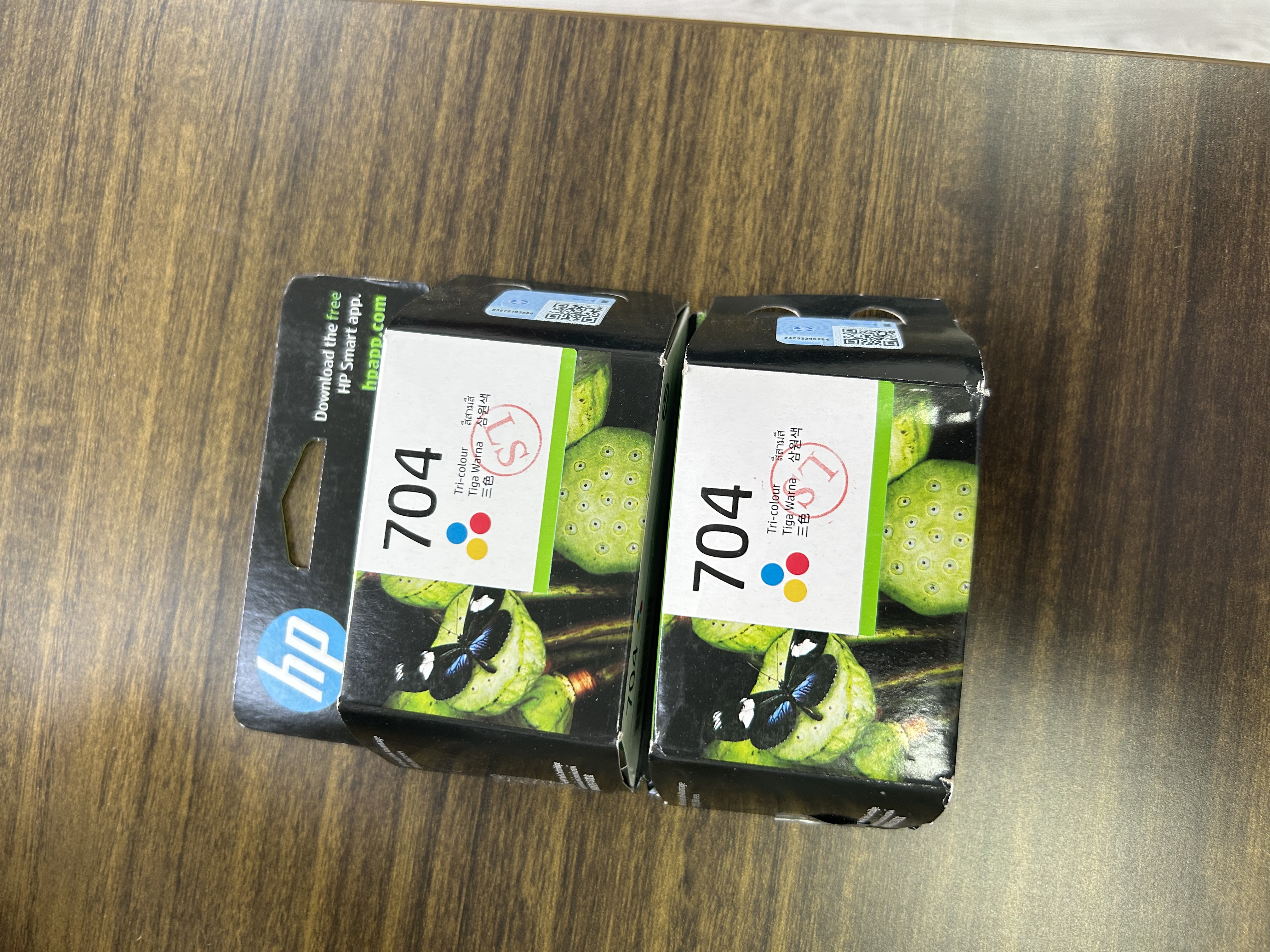 惠普（HP）704原装墨盒适用Deskjet2010/2060打印机墨盒 704彩色墨盒（约200页） 实拍图