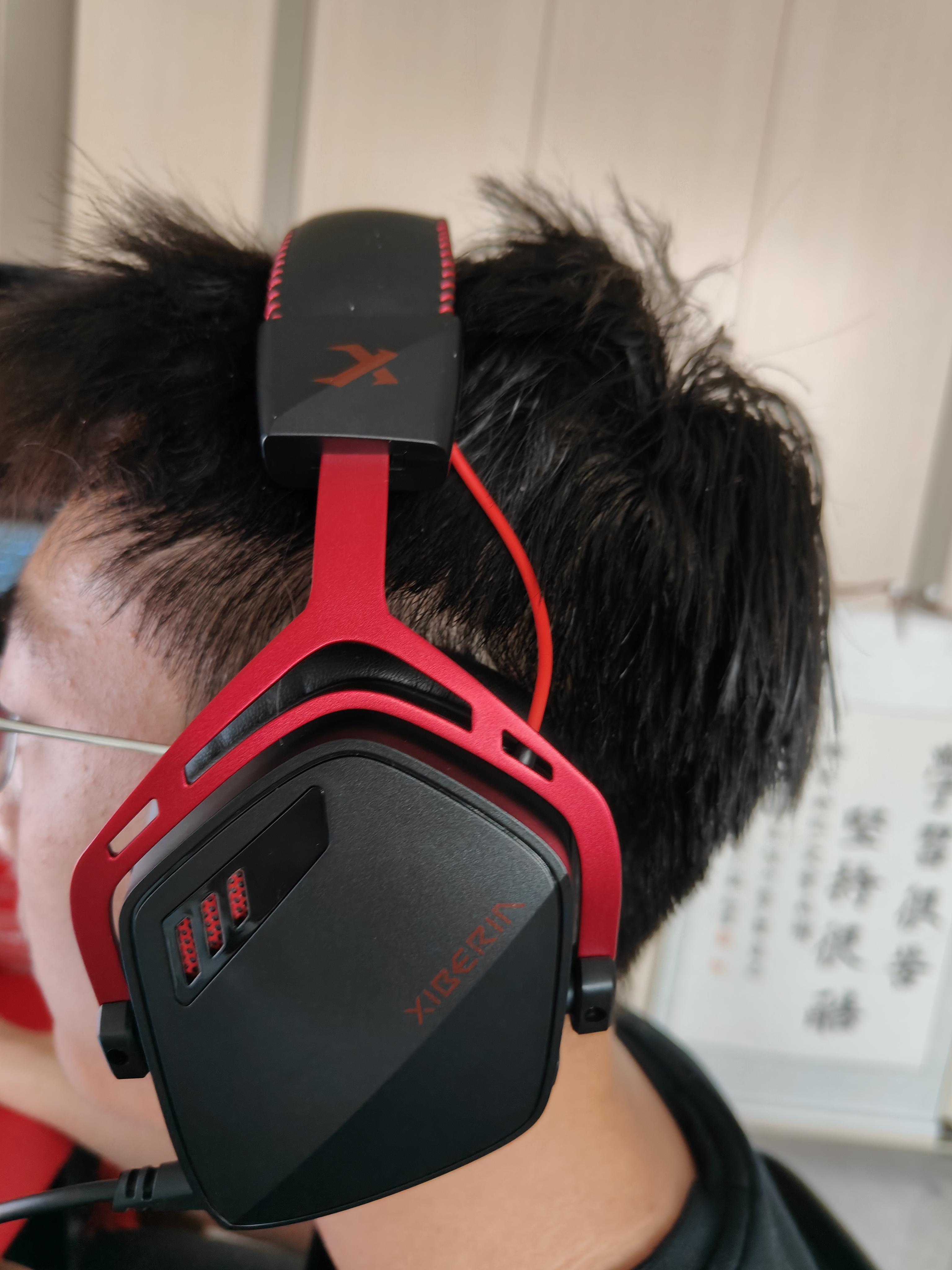 西伯利亚（XIBERIA）K03S 2.0【重磅升级】7.1空间音频+驱动四模游戏耳机电量显示蓝牙无线头戴式电竞三角洲听声辨位 实拍图