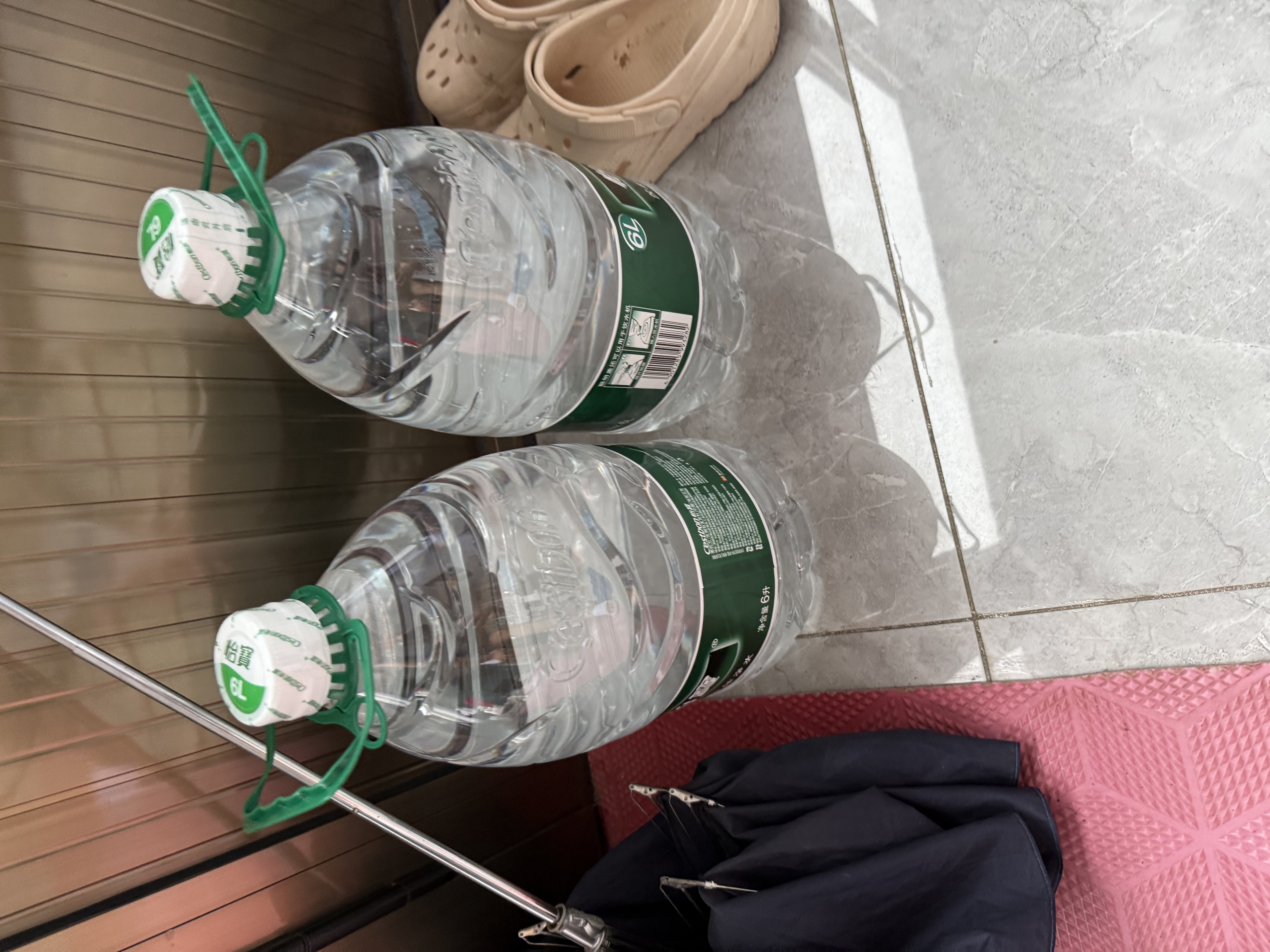 怡宝 饮用水 纯净水6L*3桶装水 整箱装 实拍图