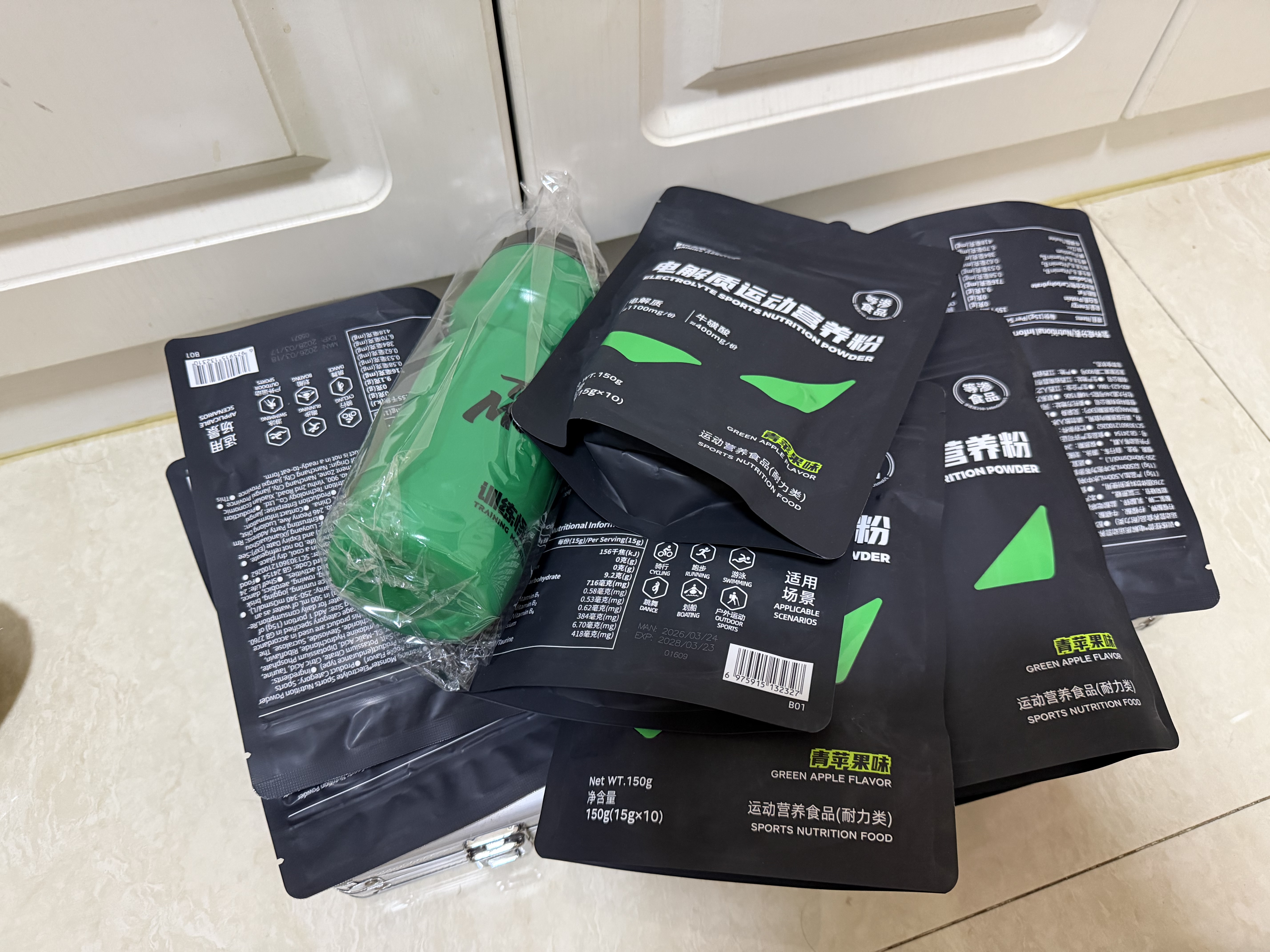 训练怪兽电解质粉电解质冲剂补水维生素健身骑行马拉松运动能量饮料 【囤货优选】盐渍话梅 150g*10袋 +送水壶 实拍图