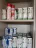 伊利金典纯牛奶整箱 200ml*12盒 两箱 礼盒装 4-5月 实拍图