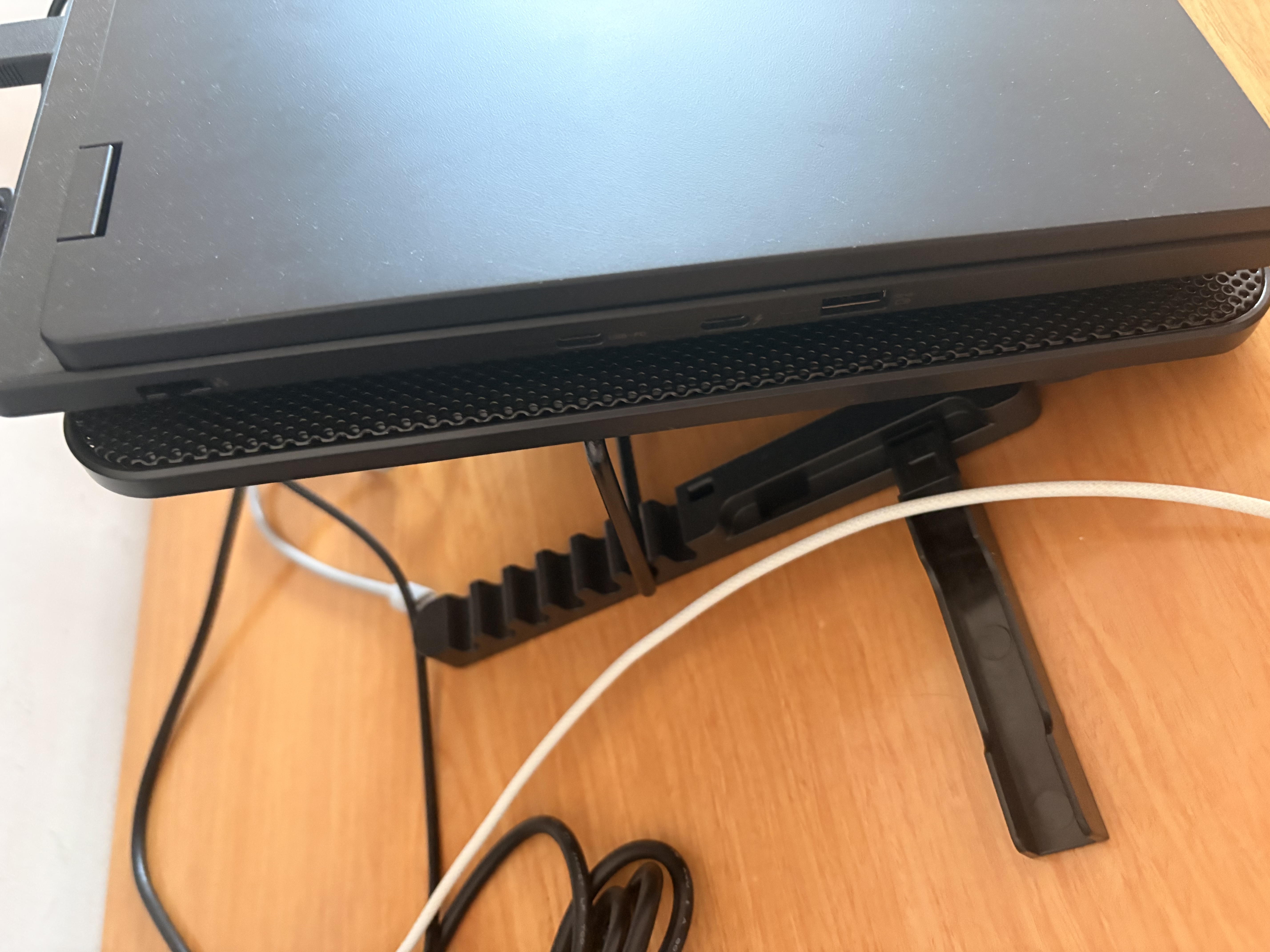 联想投资品牌异能者笔记本散热器散热支架拯救者Y9000P/R9000P小新笔记本支架机械革命蛟龙电脑支架 实拍图