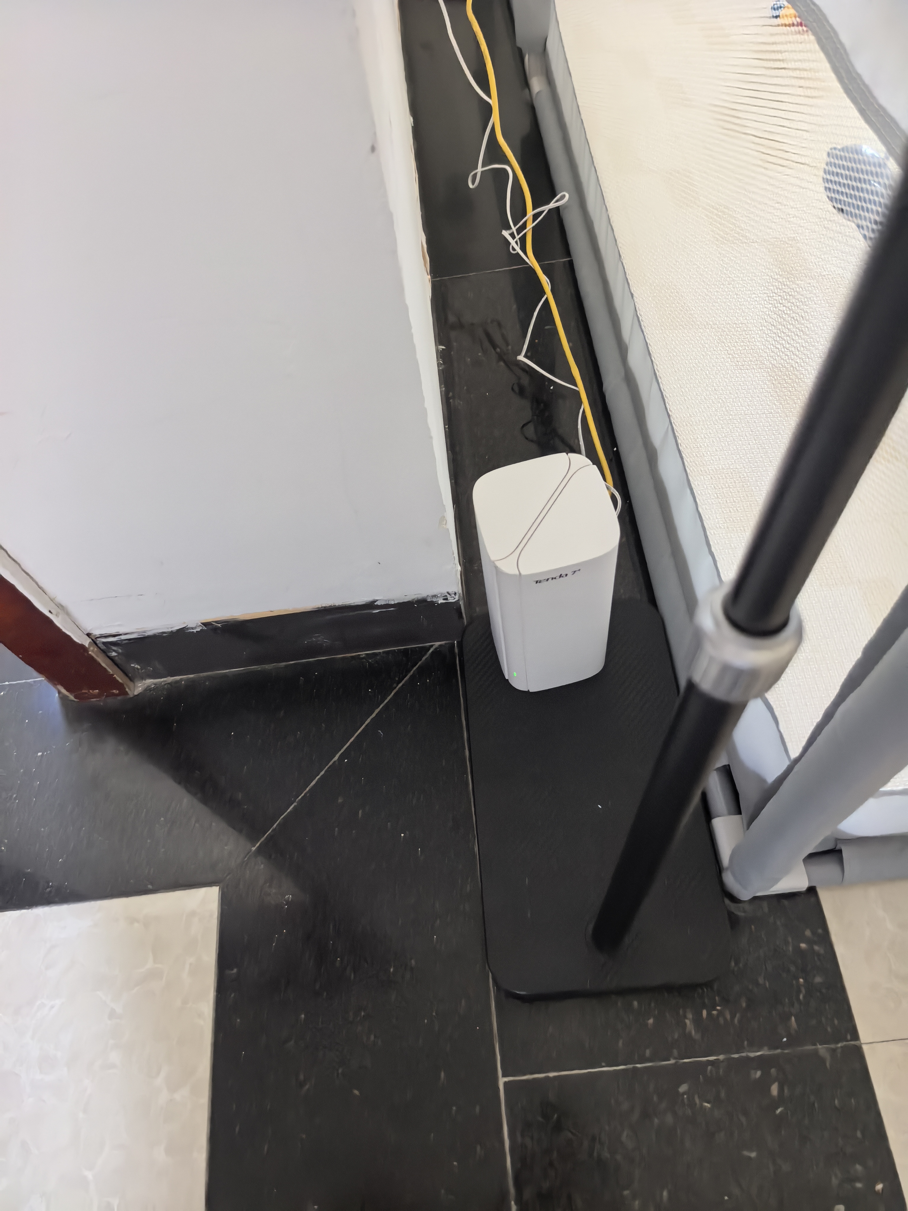Tenda腾达路由器全屋覆盖WiFi7子母信号放大器【BE3600+组网】Mesh分布式无线千兆穿墙王【单支装】 实拍图