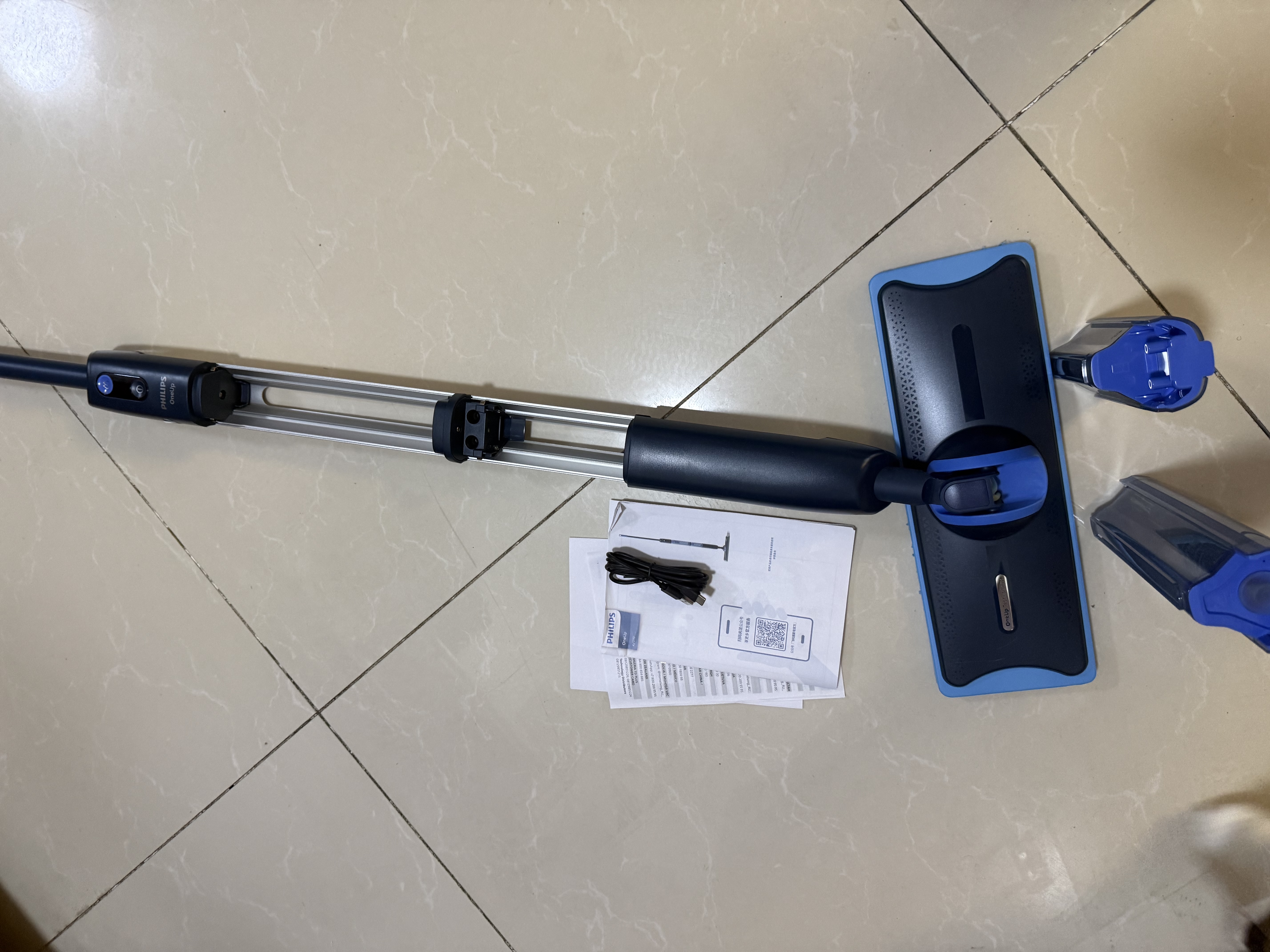 飞利浦（PHILIPS）无线智能洗地机 OneUp活水洗拖一体机 家用电动拖把 扫地机擦地拖地机 洗拖一体 净污分离XV5113 实拍图