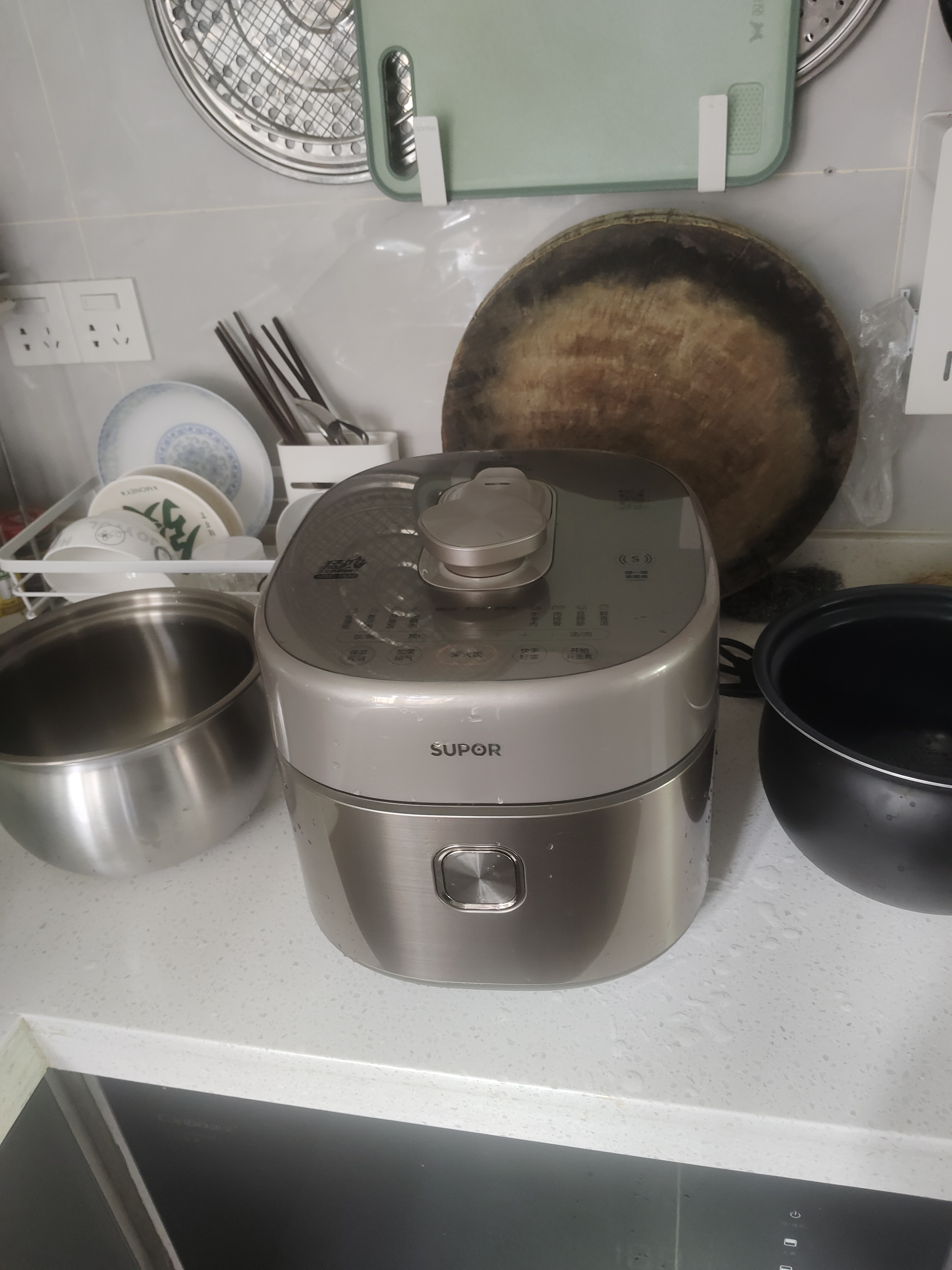 苏泊尔（SUPOR）航天级纯钛新品100kPa鲜呼吸电压力锅5L 2200W IH猛火高压锅 6分钟快速菜 家用4-6人 SY-50FH5992Q 实拍图