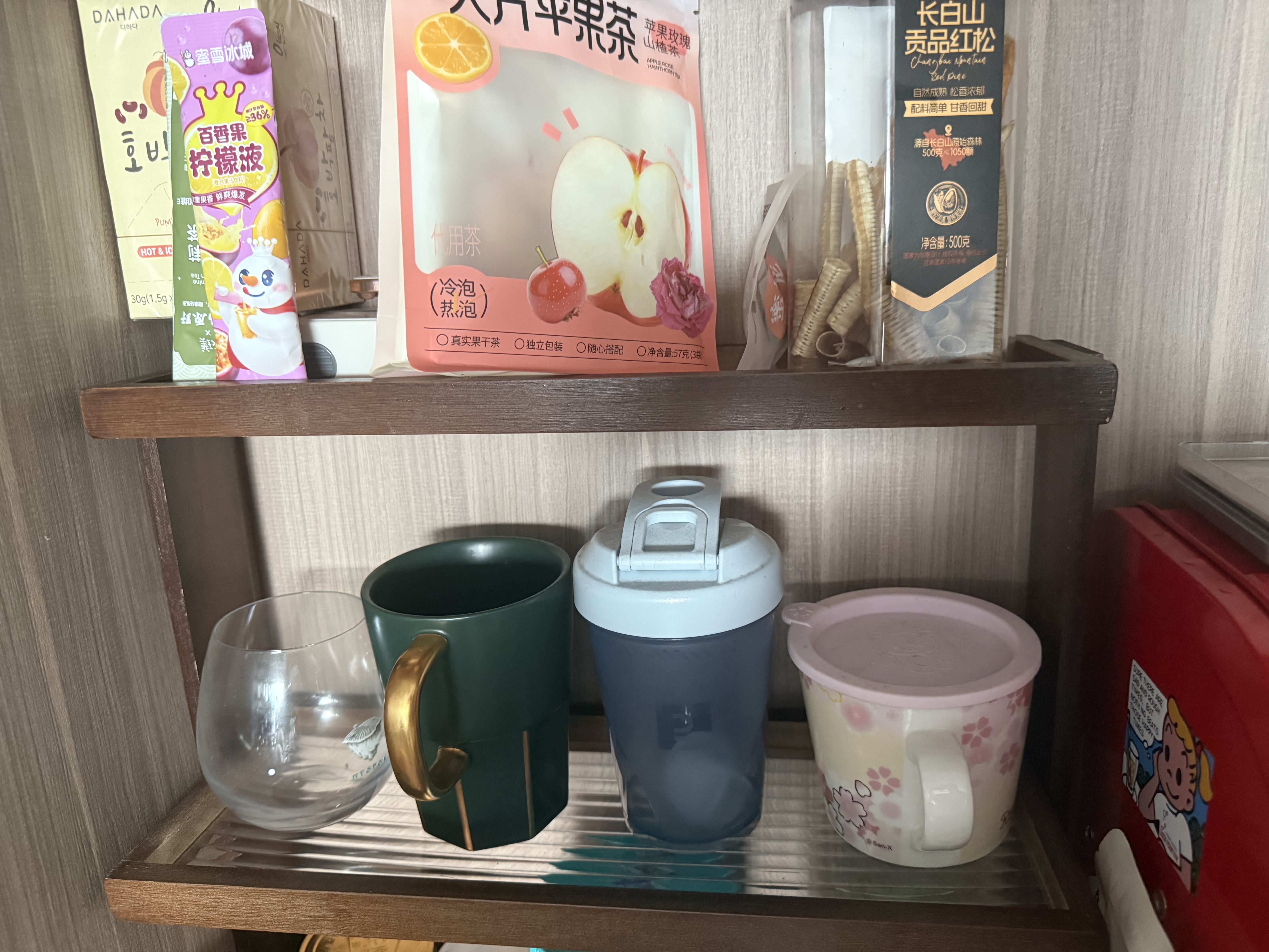 秉优桌面杯架亚克力置物架多层收纳架免安装中古风胡桃色 实拍图