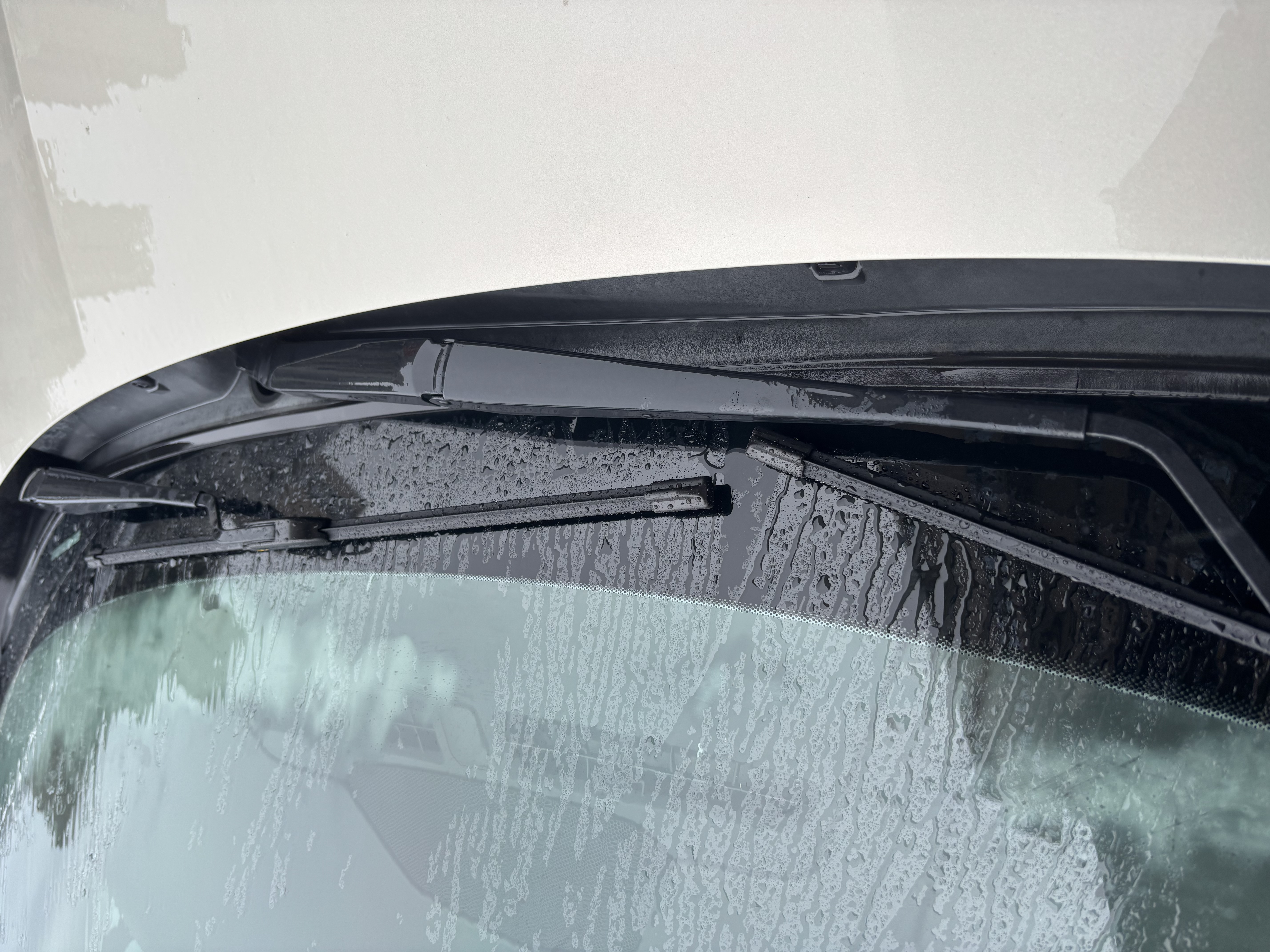 博世（BOSCH）风翼U雨刷雨刮器24/20适配 凯迪拉克XT5 XT4 XT6/13-16揽胜运动版 实拍图