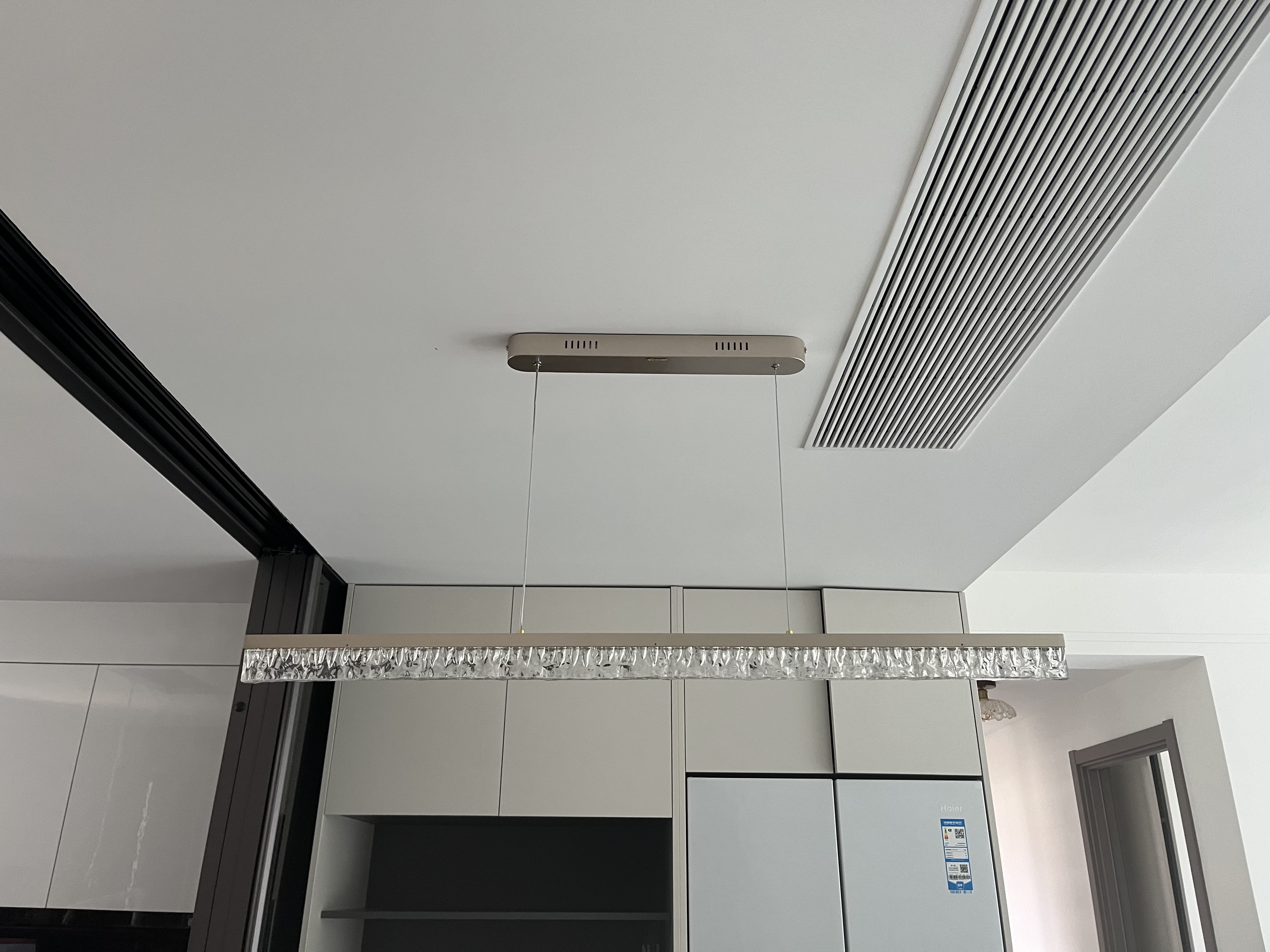 雷士（NVC）餐吊灯轻奢现代简约一字餐厅吊灯全光谱极简吧台餐厅灯具 实拍图