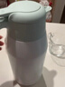 膳魔师（THERMOS） 保温壶家用大容量办公热水瓶暖壶2L男女不锈钢真空水壶 THS/THX THS-2000清新白绿 2L 实拍图