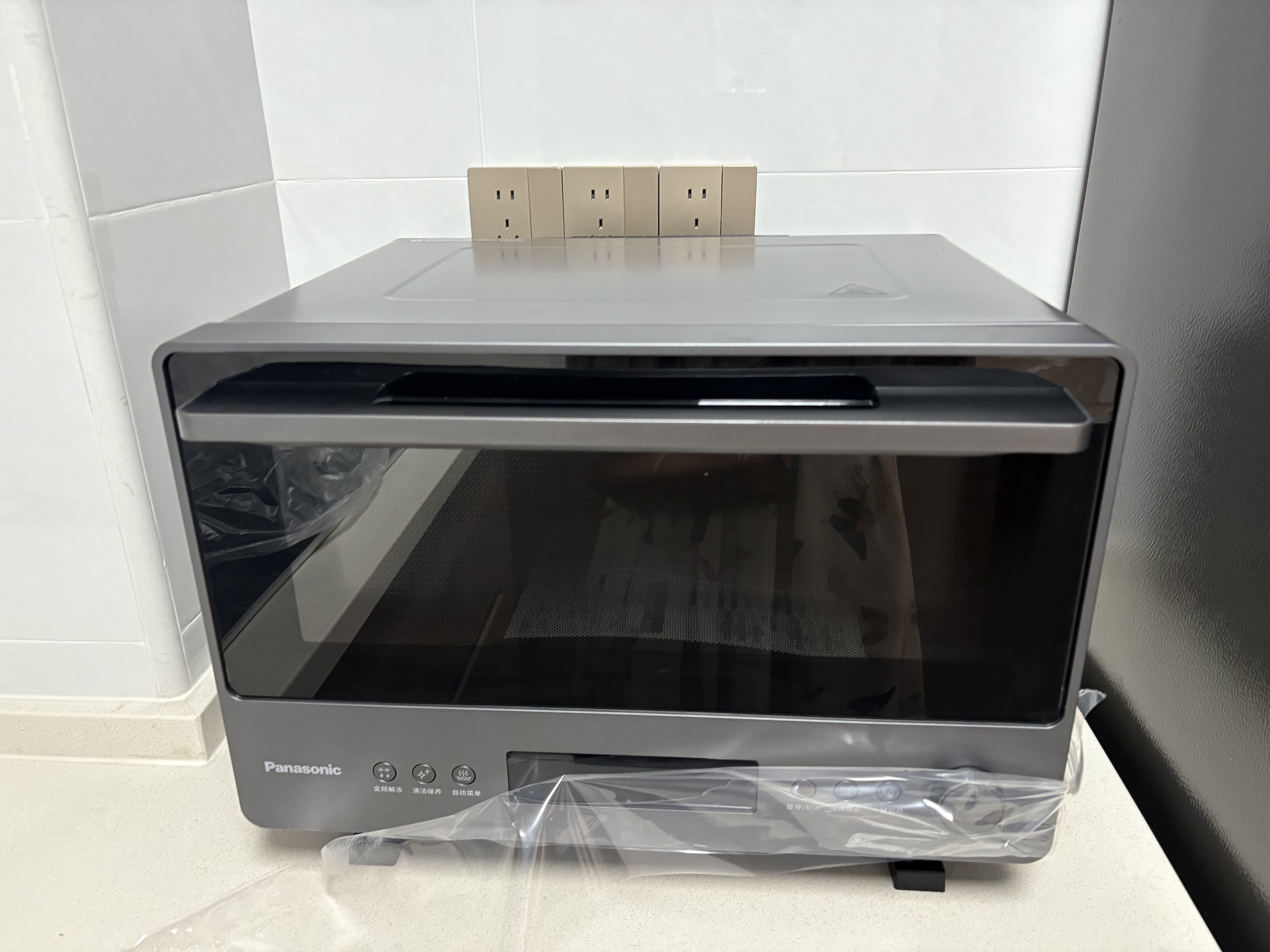 松下（Panasonic）万食炉2.0上烤炸下炖煮蒸变频微波台嵌两用28L大容量微蒸烤炸炖一体机NN-DS59QM 实拍图