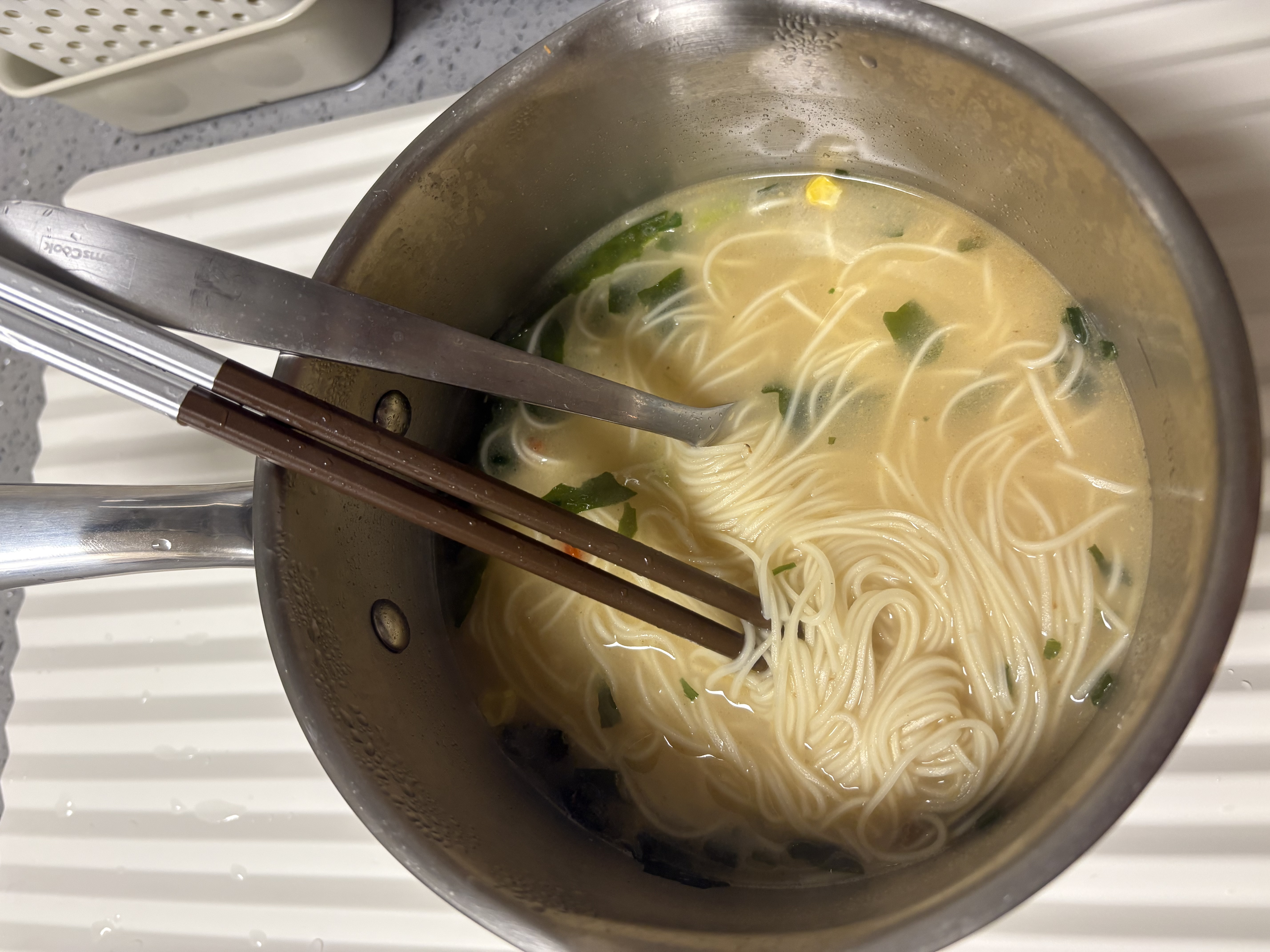 白象挂面早餐面293g*3包 老母鸡汤+招牌猪骨汤面+番茄牛腩汤面 组合装 实拍图