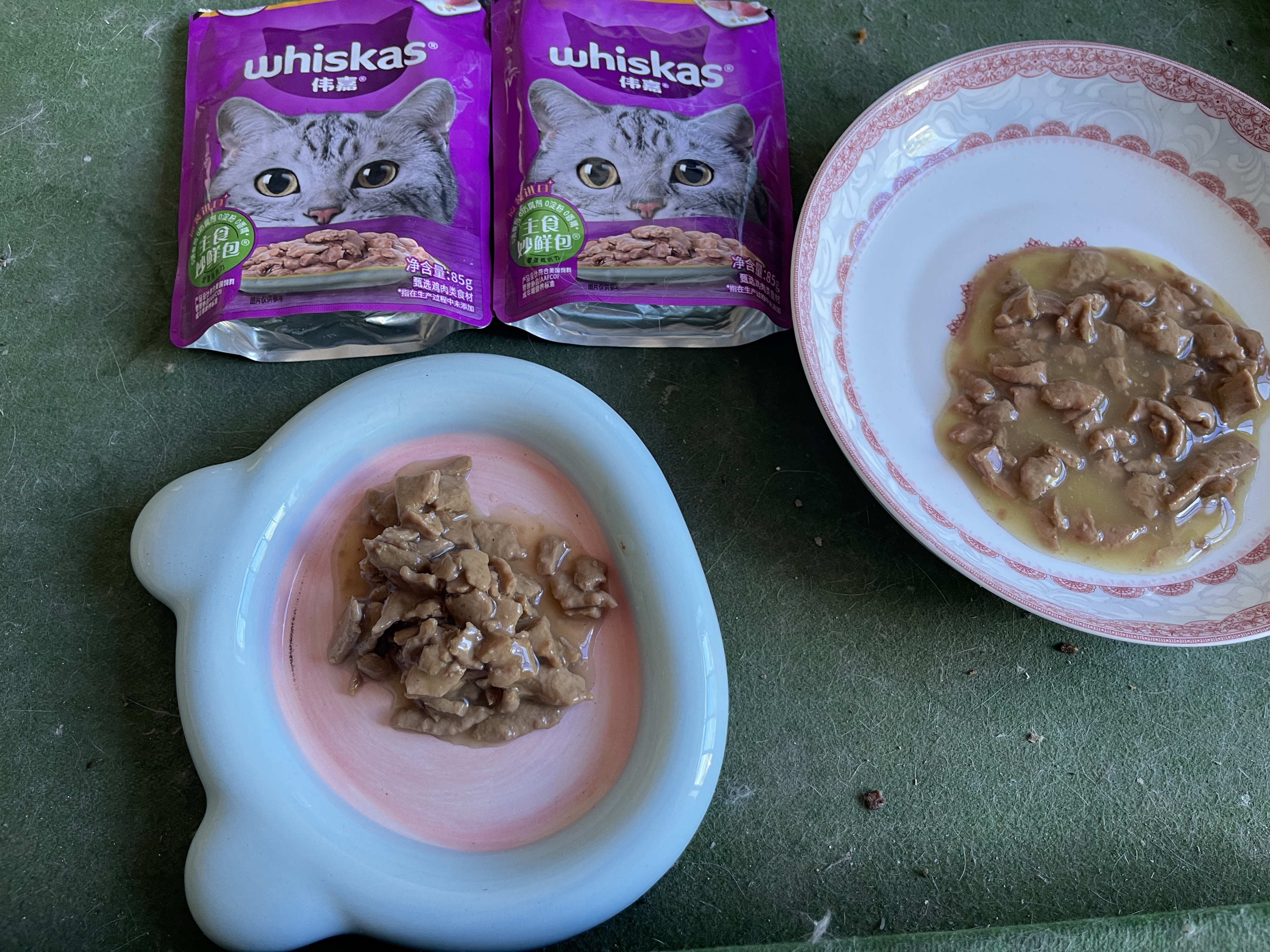 伟嘉主食猫罐头软包 猫主食餐包湿粮 进口成猫妙鲜包85g*12鸡肉味 实拍图