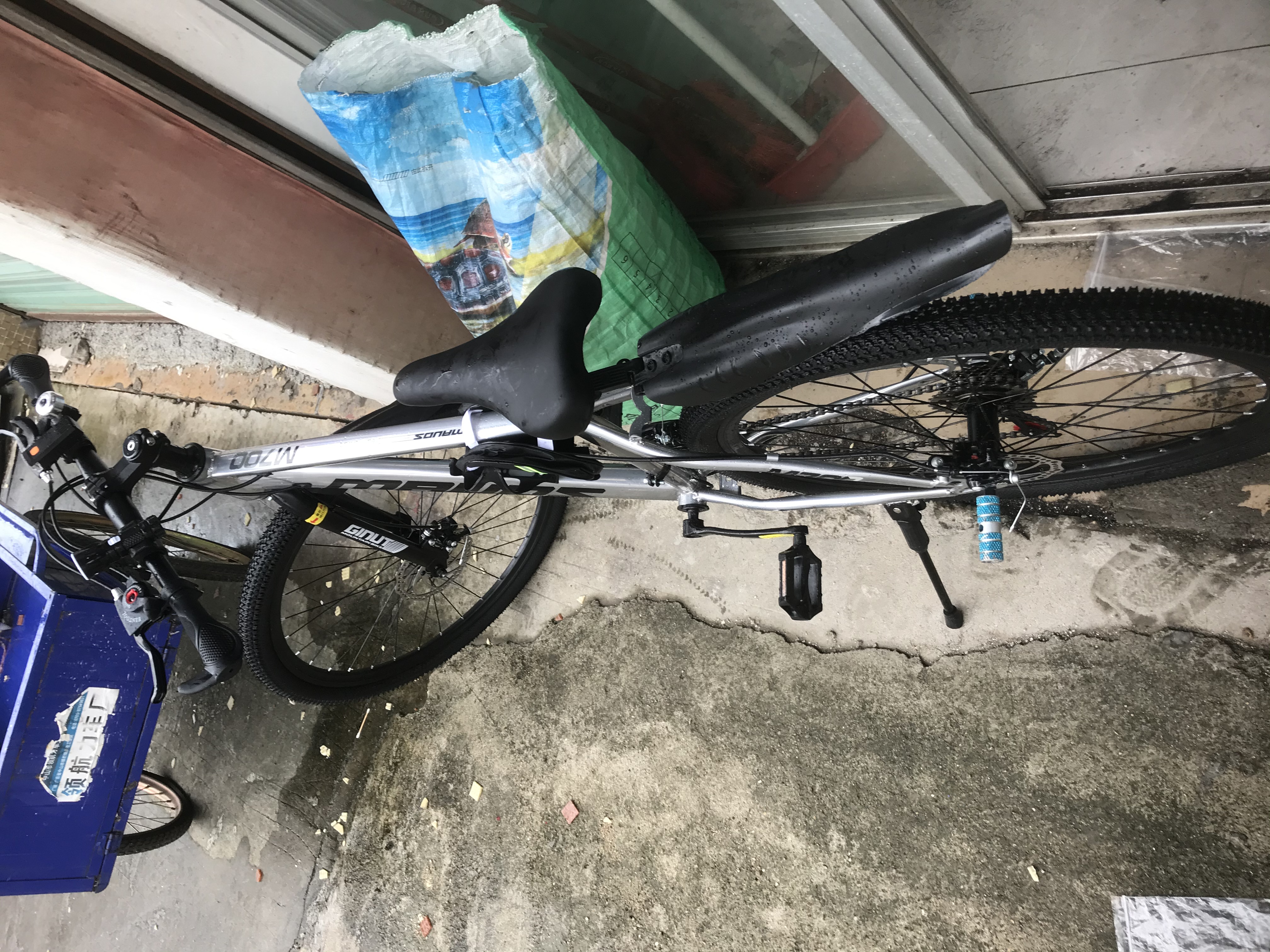 自行车成年人变速公路车山地越野男女单车初高中生超轻内走线赛车 辐条-雾银【整车发货 免调试】 26寸21速【适合：160-180CM】 实拍图