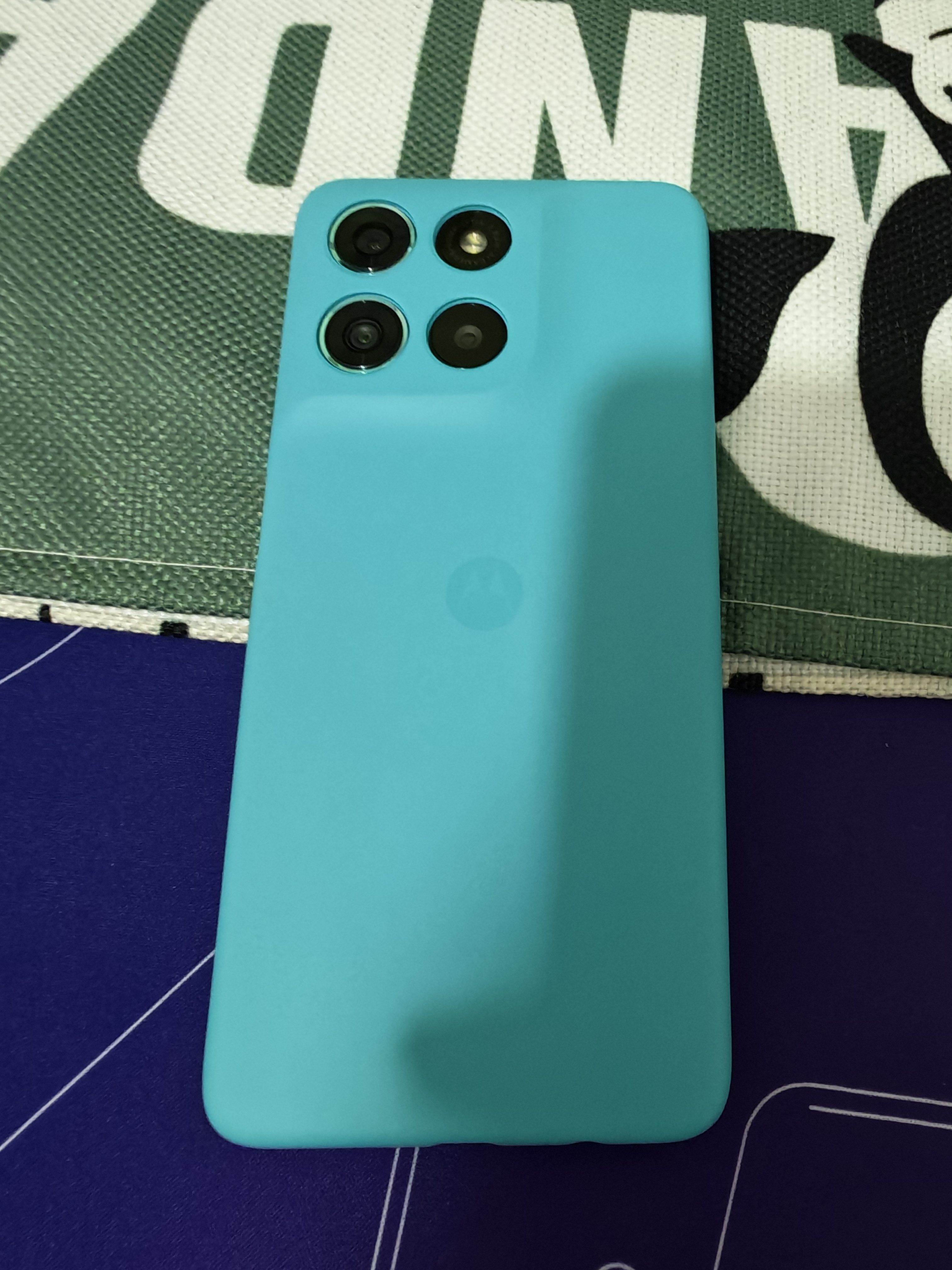 摩托罗拉【张凌赫同款】联想moto g100 四年质保 LCD护眼屏 7000mAh超强续航 8GB+256GB晴空蓝 实拍图