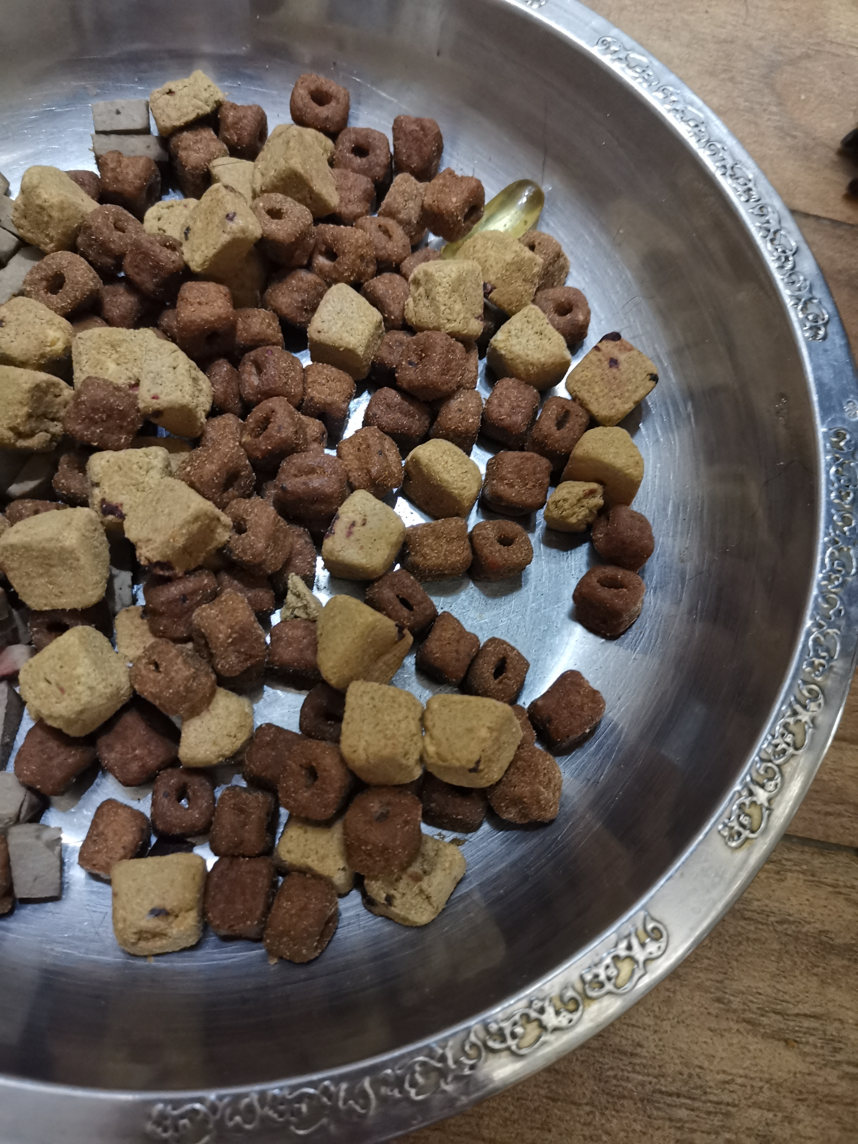 疯狂小狗彩虹魔方系列中大型犬金毛边牧鸭肉&三文鱼犬粮6kg（1kg*6） 实拍图